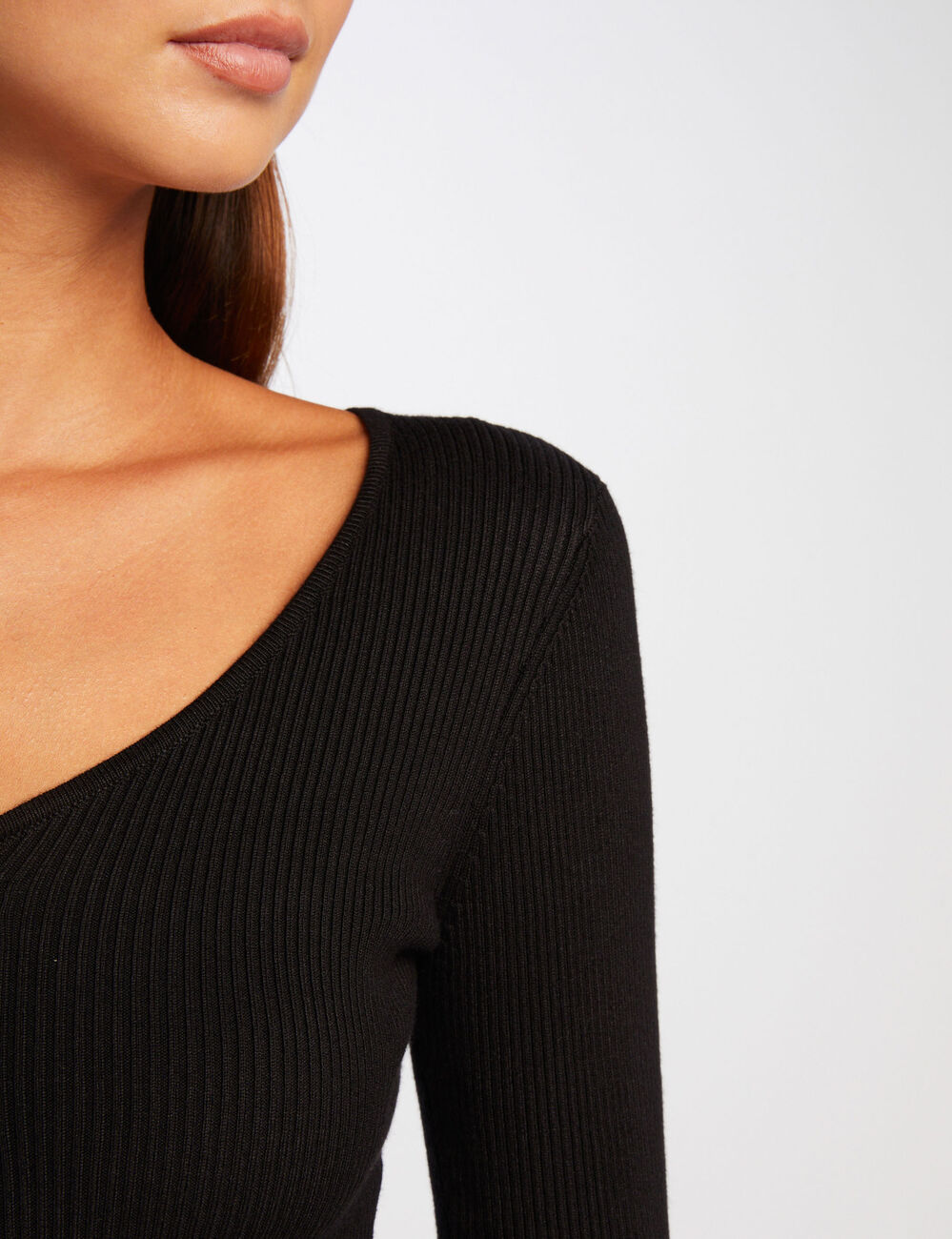 Pull manches longues c&ocirc;tel&eacute; d&eacute;tail zipp&eacute; noir femme