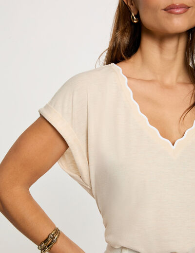 T-shirt col v manches courtes beige femme