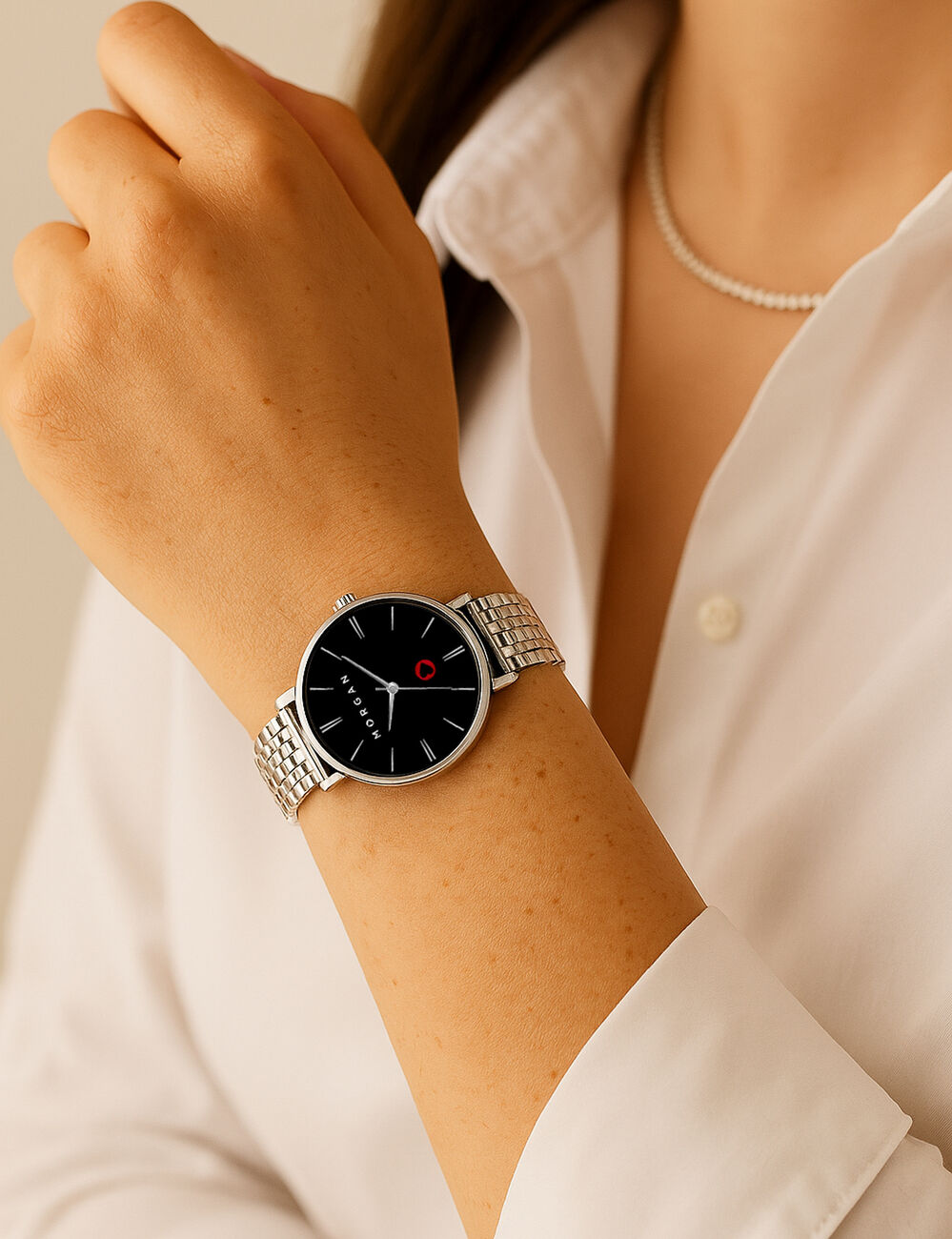 Montre couleur argent femme