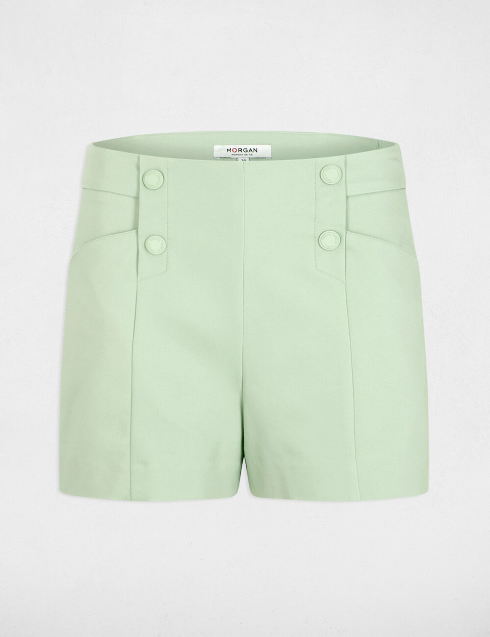 Rechte short met plooien pastelgroen vrouw
