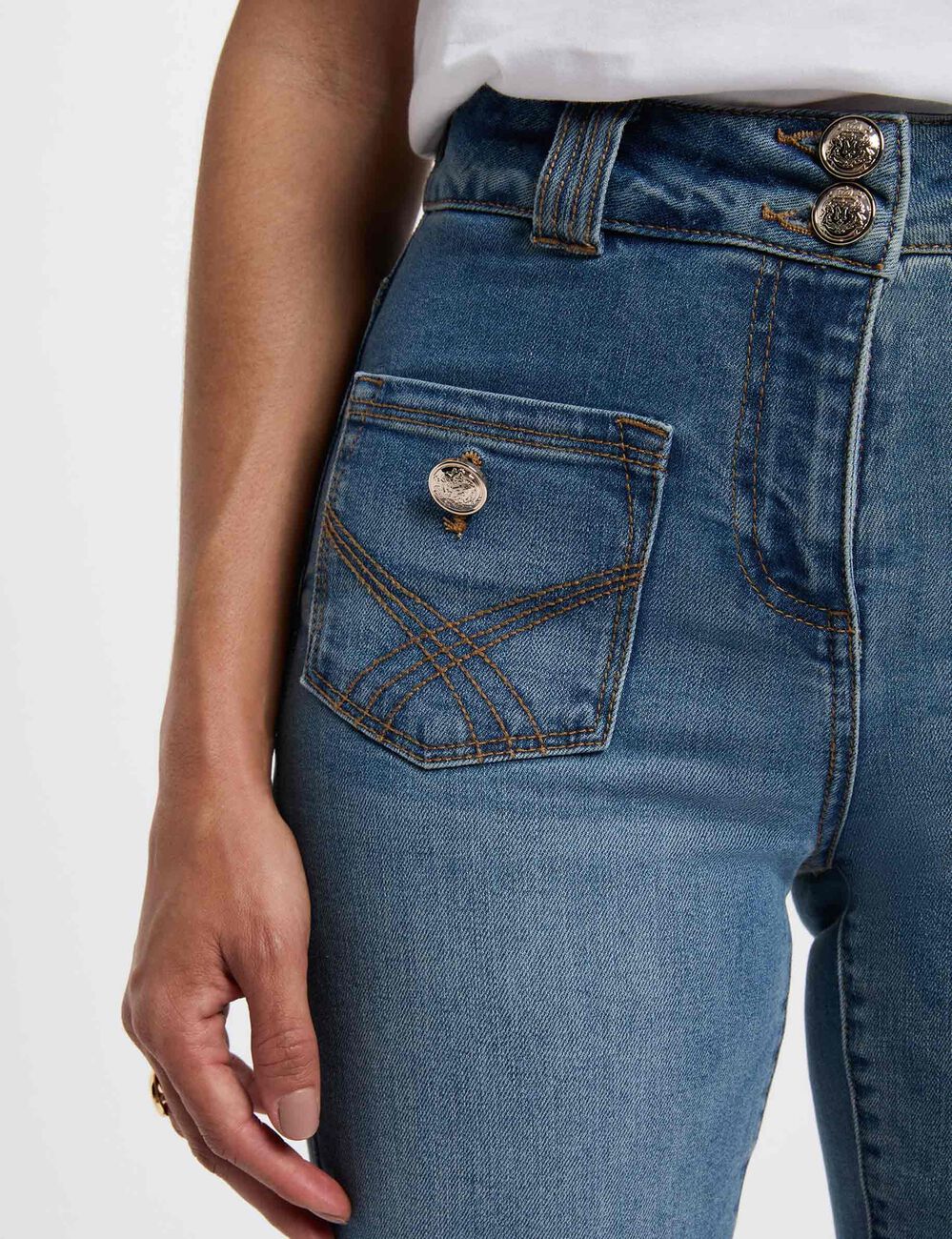 Bootcut broek met borduursels stone washed denim vrouw