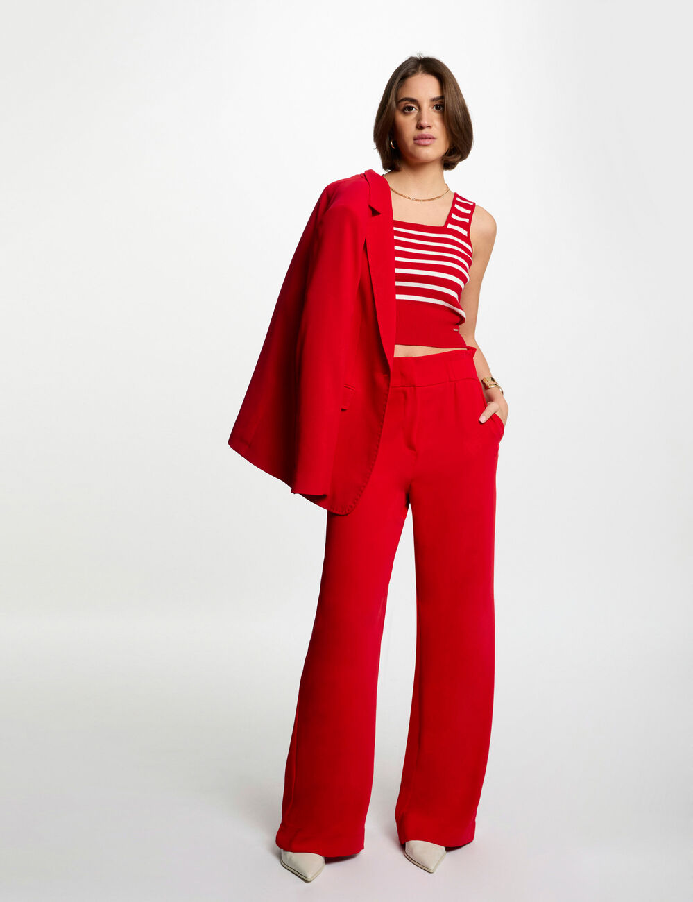 Gebreide top met brede bandjes rood vrouw