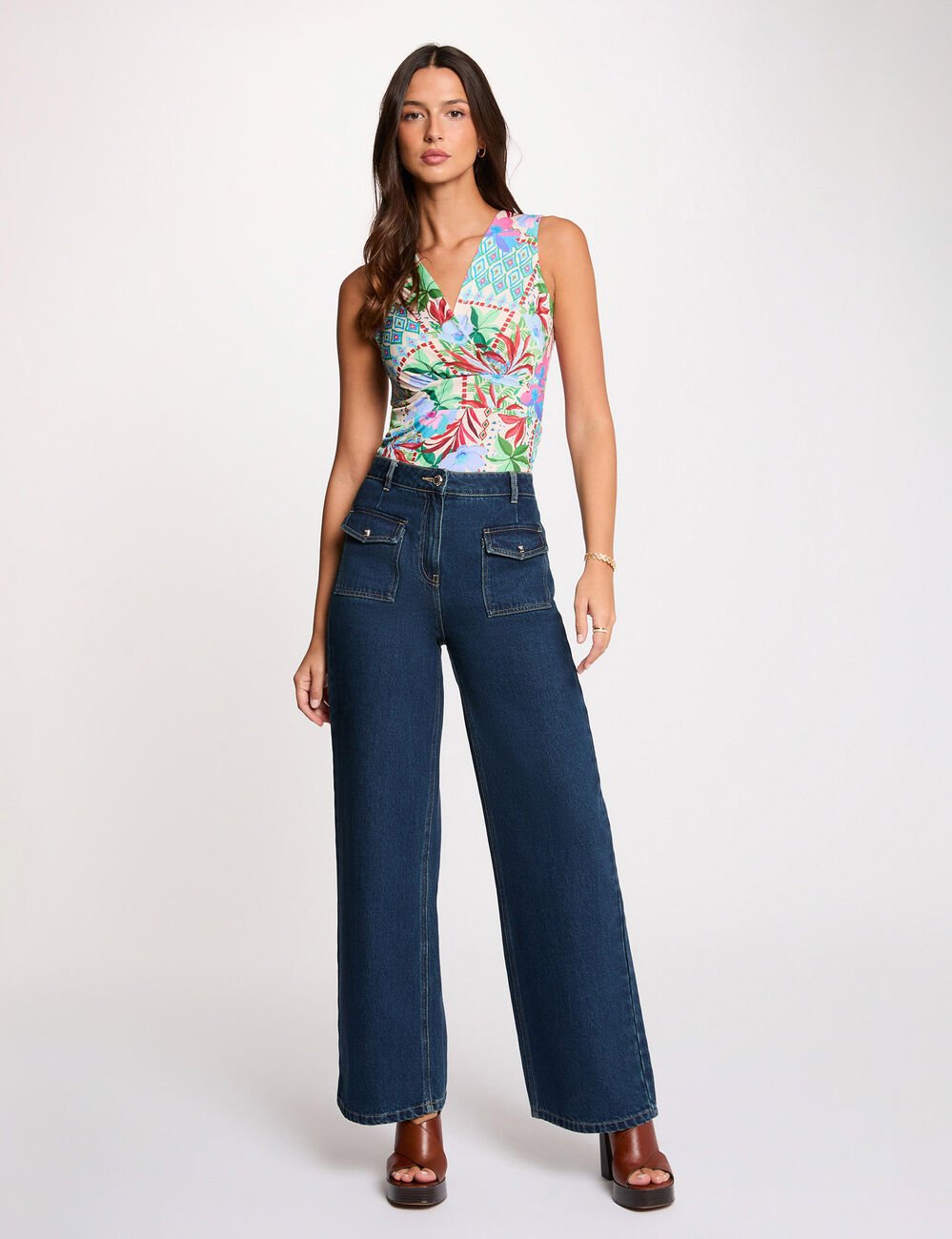 Nauwsluitend mouwloos T-shirt meerkleurig vrouw