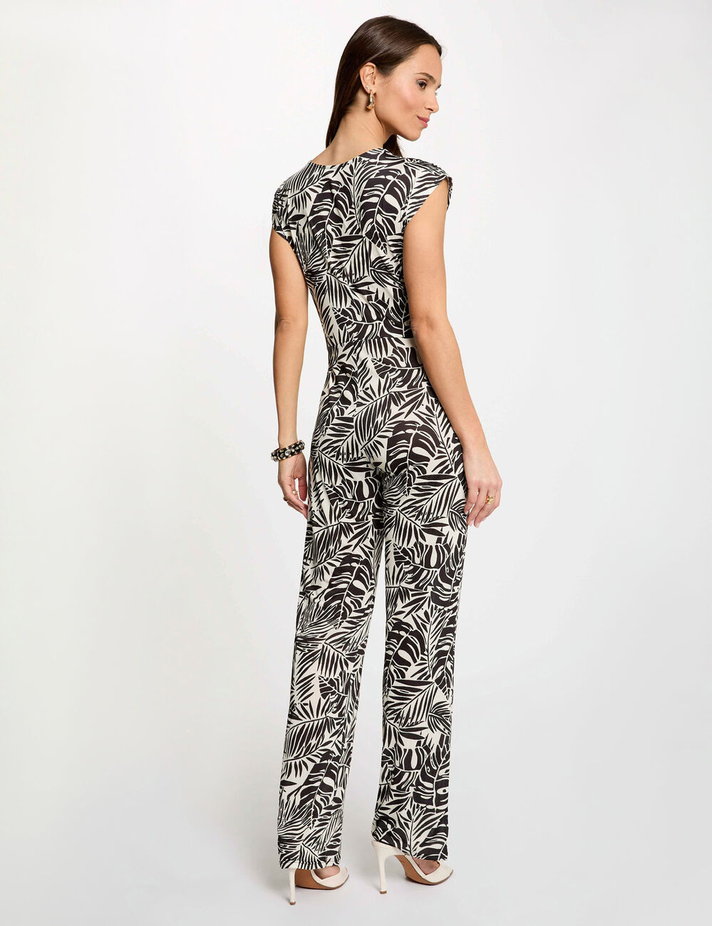 Nauwsluitende jumpsuit met decollet&eacute; meerkleurig vrouw