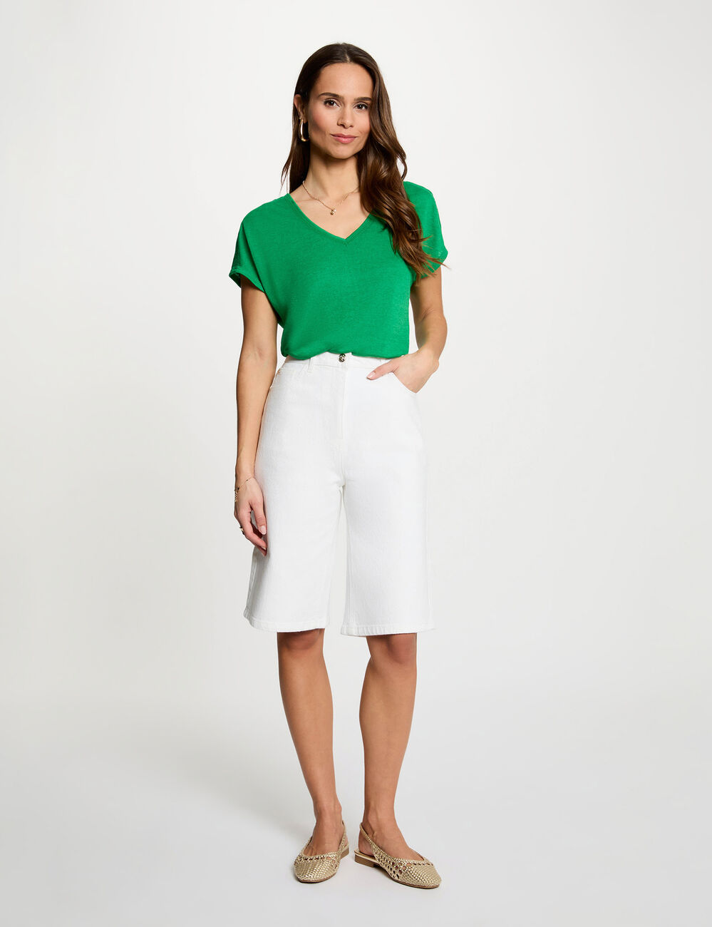 T-shirt met V-hals en korte mouwen weide groen vrouw