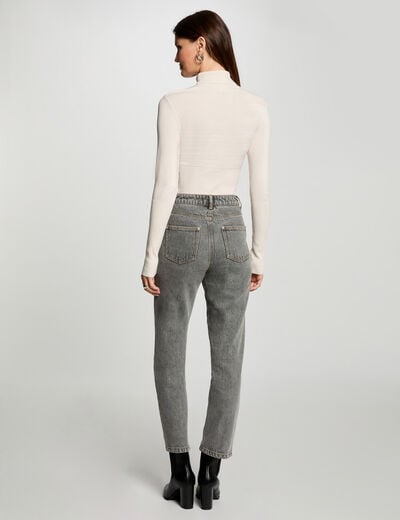 Pull col roul&eacute; ajust&eacute; ivoire femme