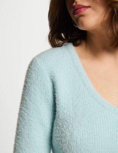 Pull manches longues avec col en V bleu ciel femme