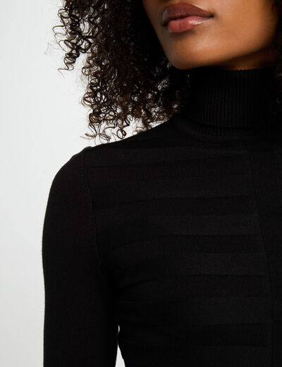 Pull col roul&eacute; noir femme