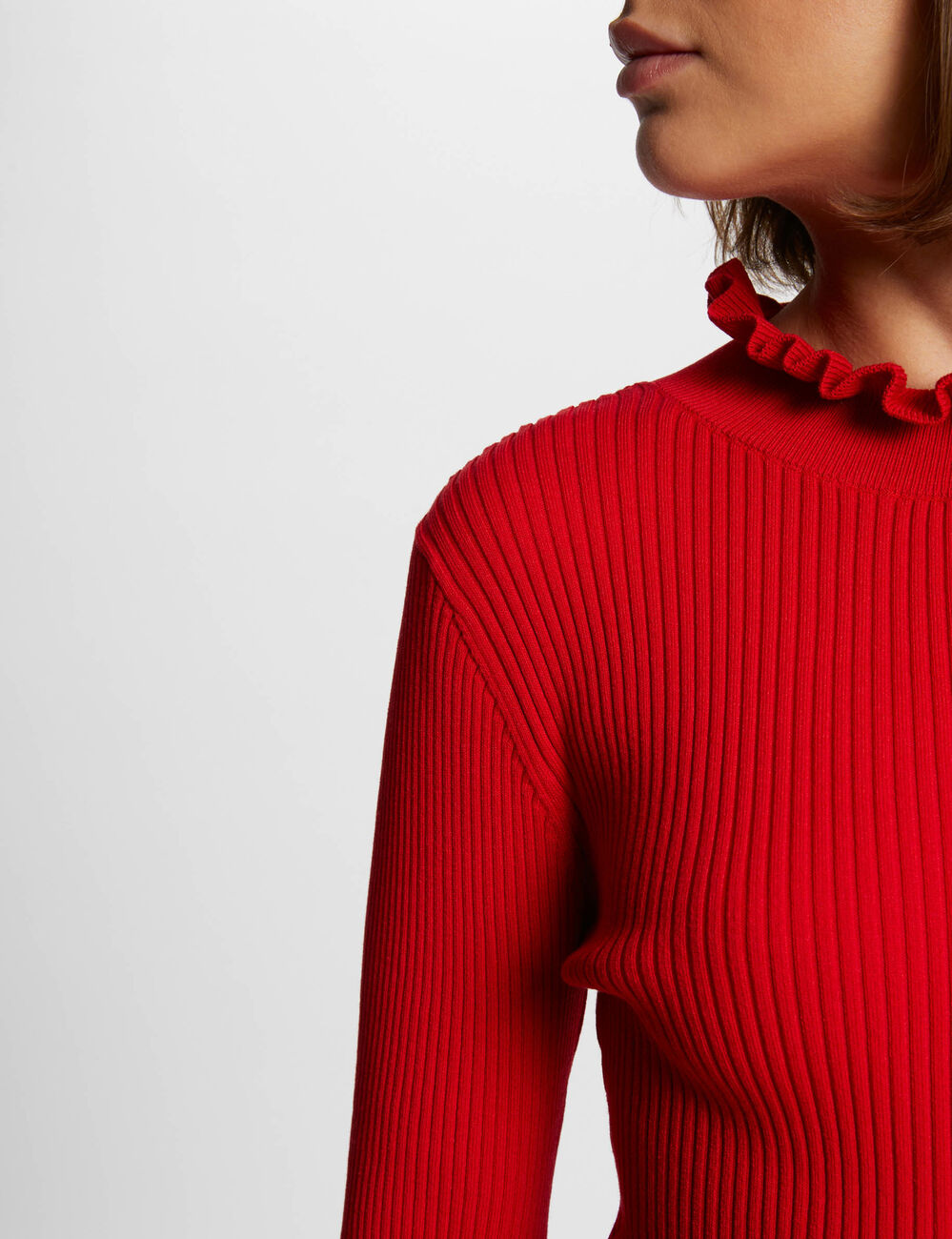 Getailleerde sweaterjurk met versiering rood vrouw