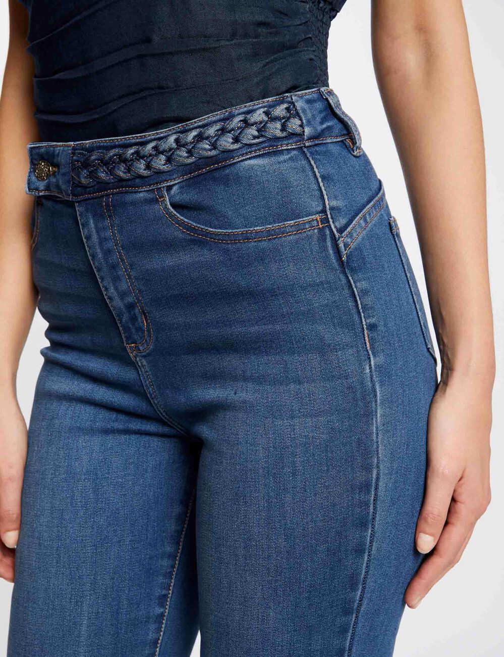 Rechte jeans met gevlochten details jean stone vrouw