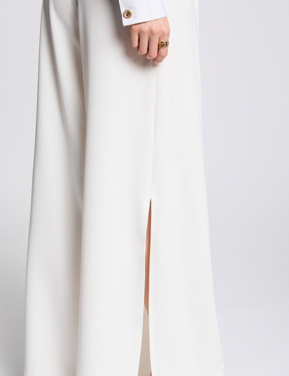 Vloeiende wijde broek helder wit vrouw