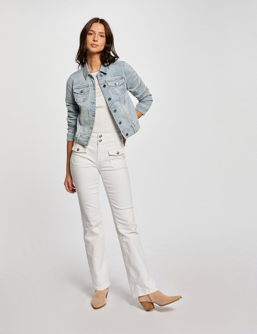 Rechte jeansjas met knopen jean bleached vrouw