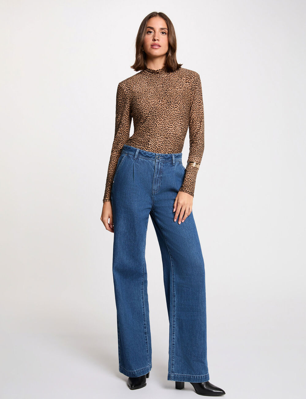 t shirt met opstaande kraag meerkleurig vrouw T-shirt met opstaande kraag meerkleurig vrouw