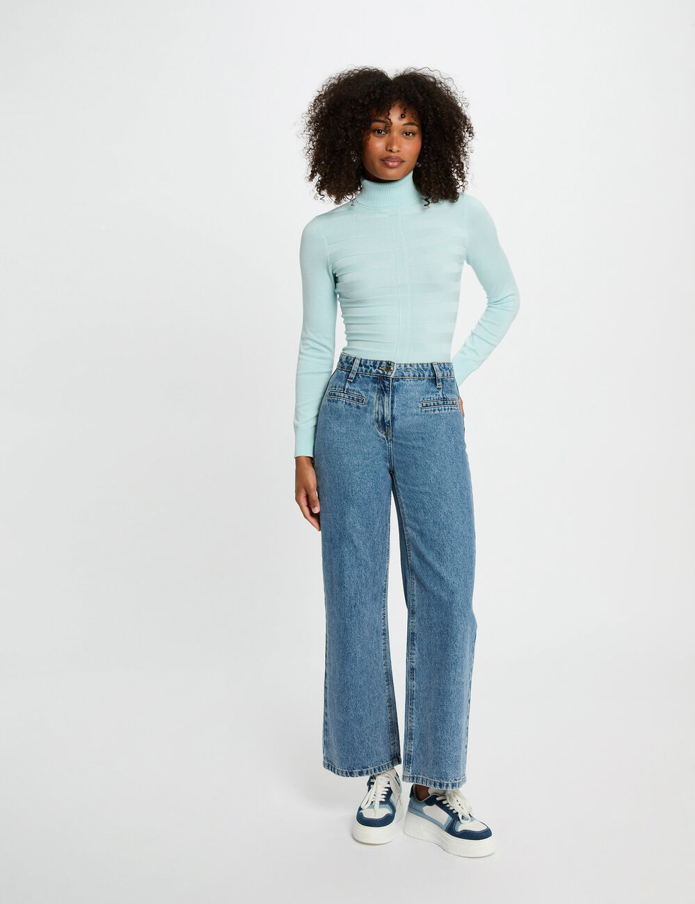 Pull col roulé bleu ciel femme