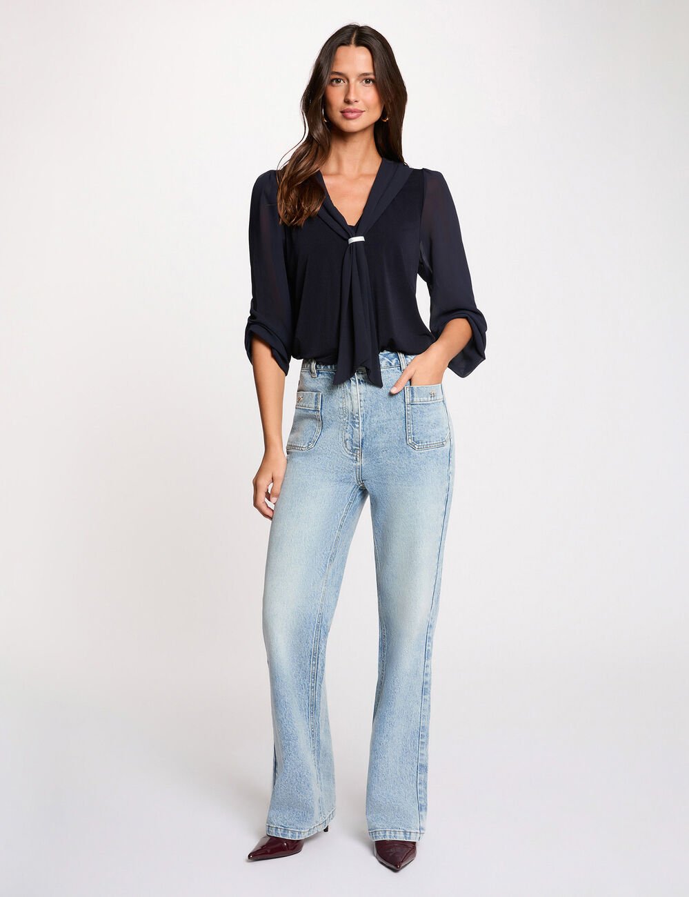 T-shirt voile col lavalli&egrave;re bleu marine femme