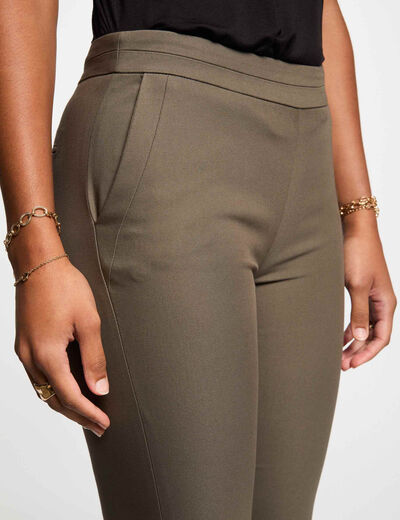 Pantalon cigarette 7/8ème vert kaki femme