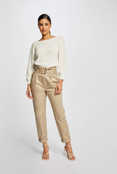 Wortelbroek met riem beige vrouw