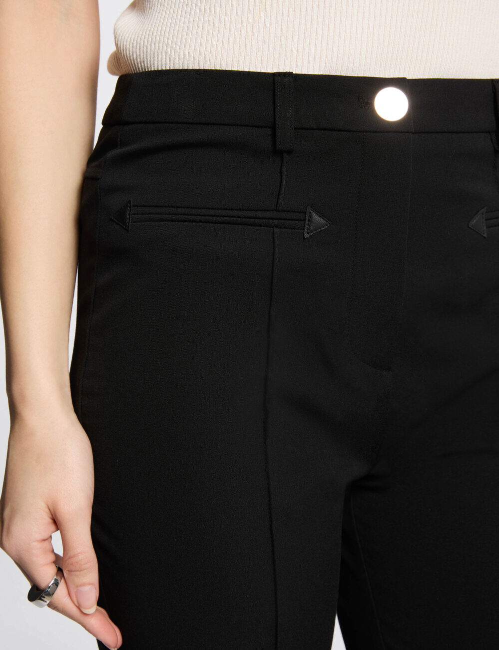 Bootcut broek met hoge taille zwart vrouw