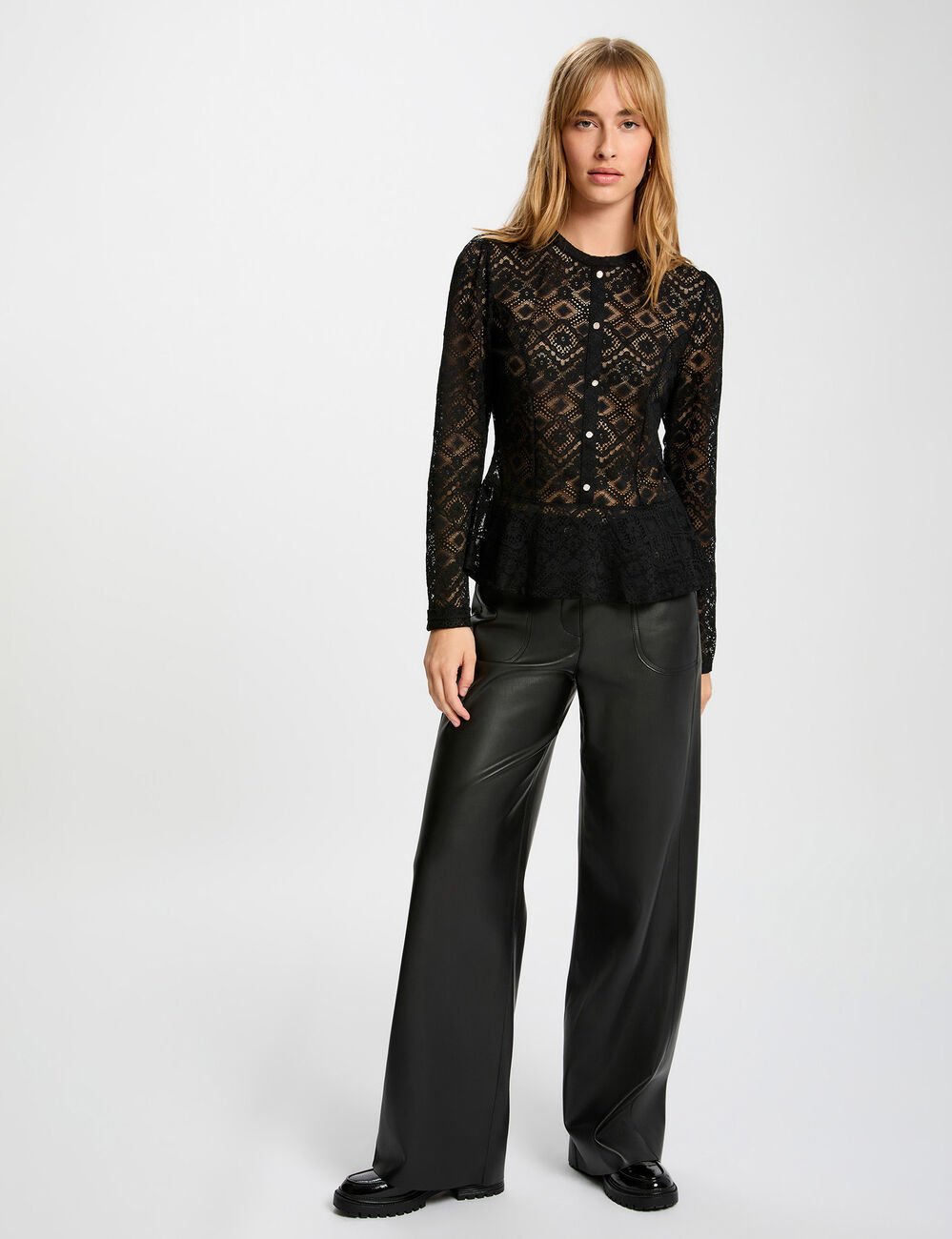 Getailleerd kanten T-shirt zwart vrouw
