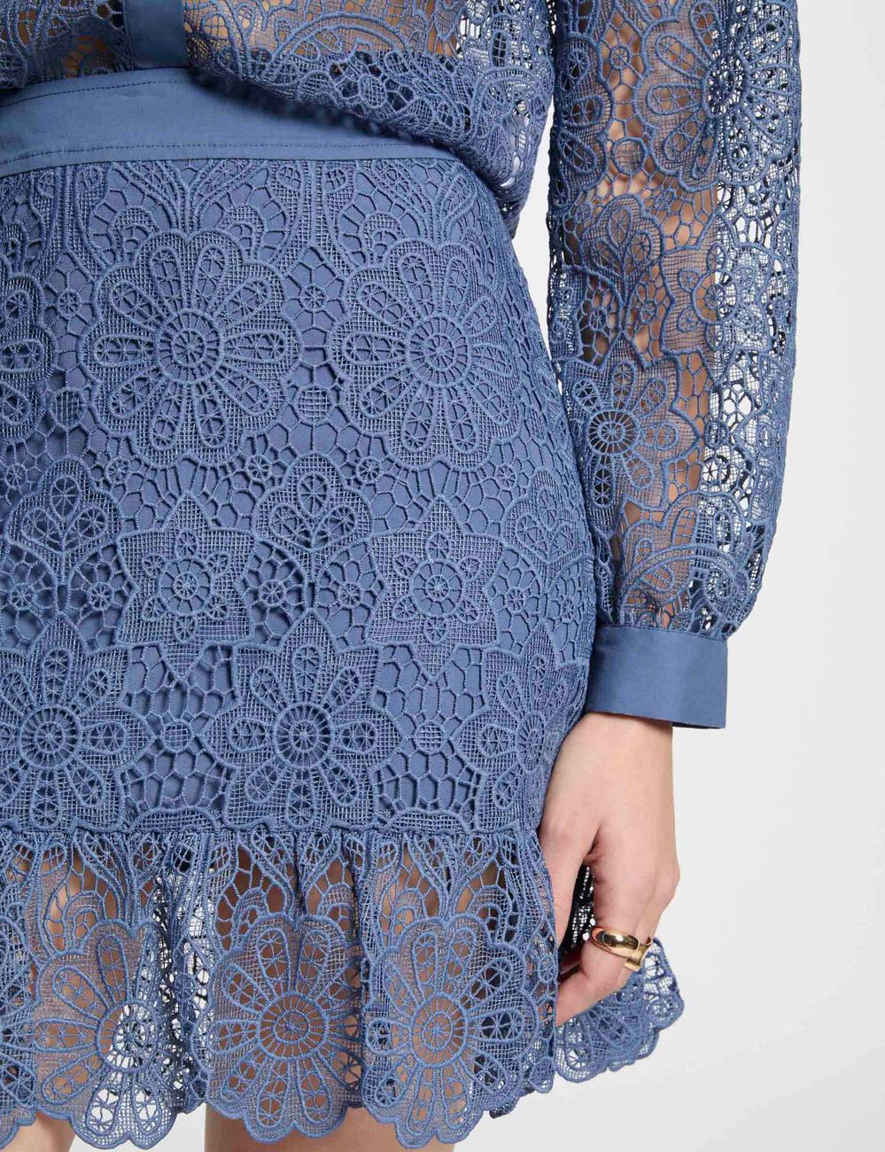 Korte kanten rok met volants bleu gris vrouw