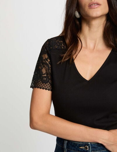T-shirt dentelle col v noir femme