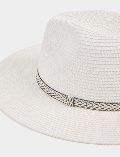 Grafische strohoed helder wit vrouw