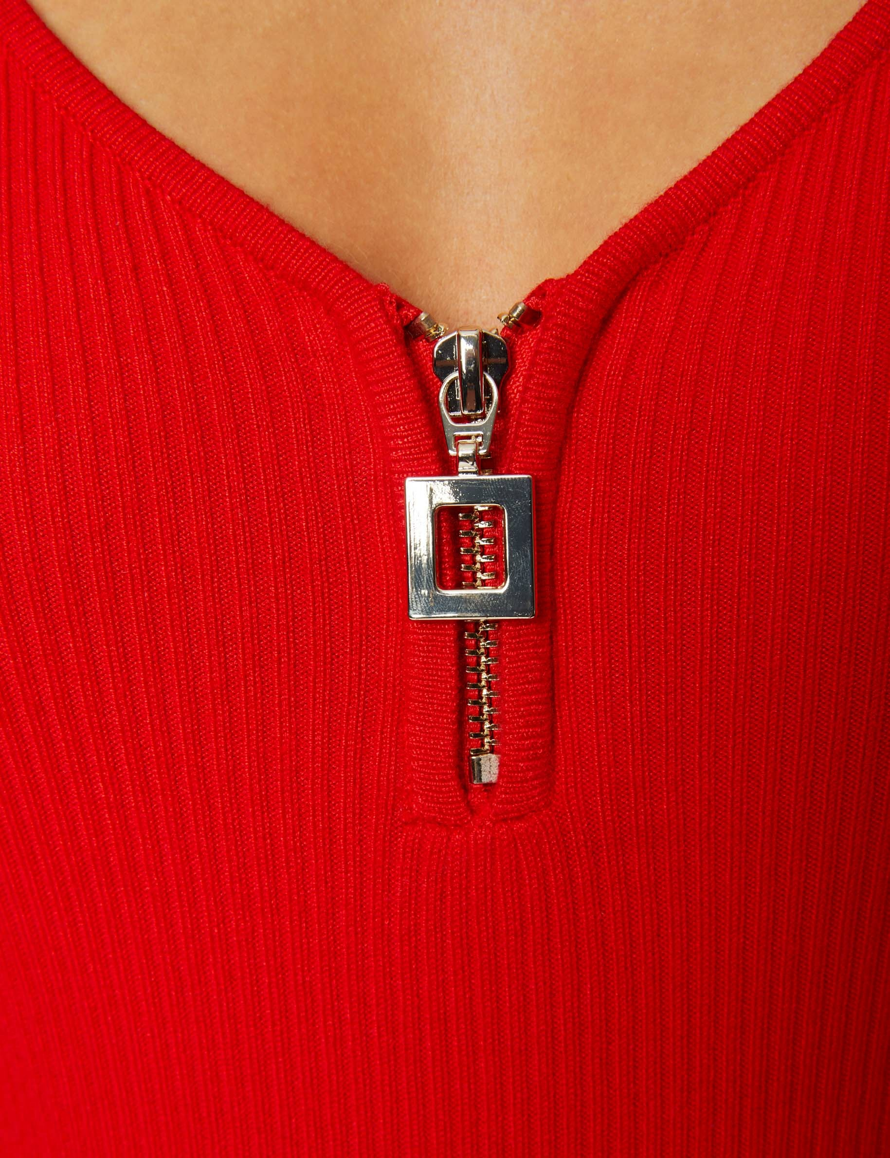 Pull manches longues avec d&eacute;tail zipp&eacute; rouge femme
