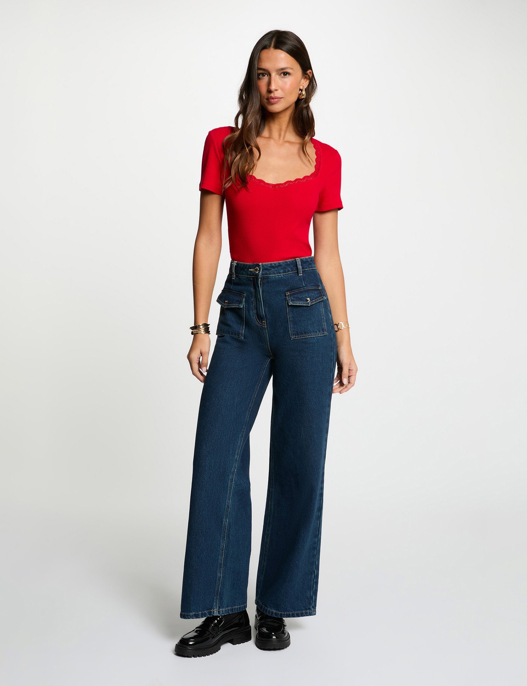 Getailleerd T-shirt met hartvormige hals rood vrouw