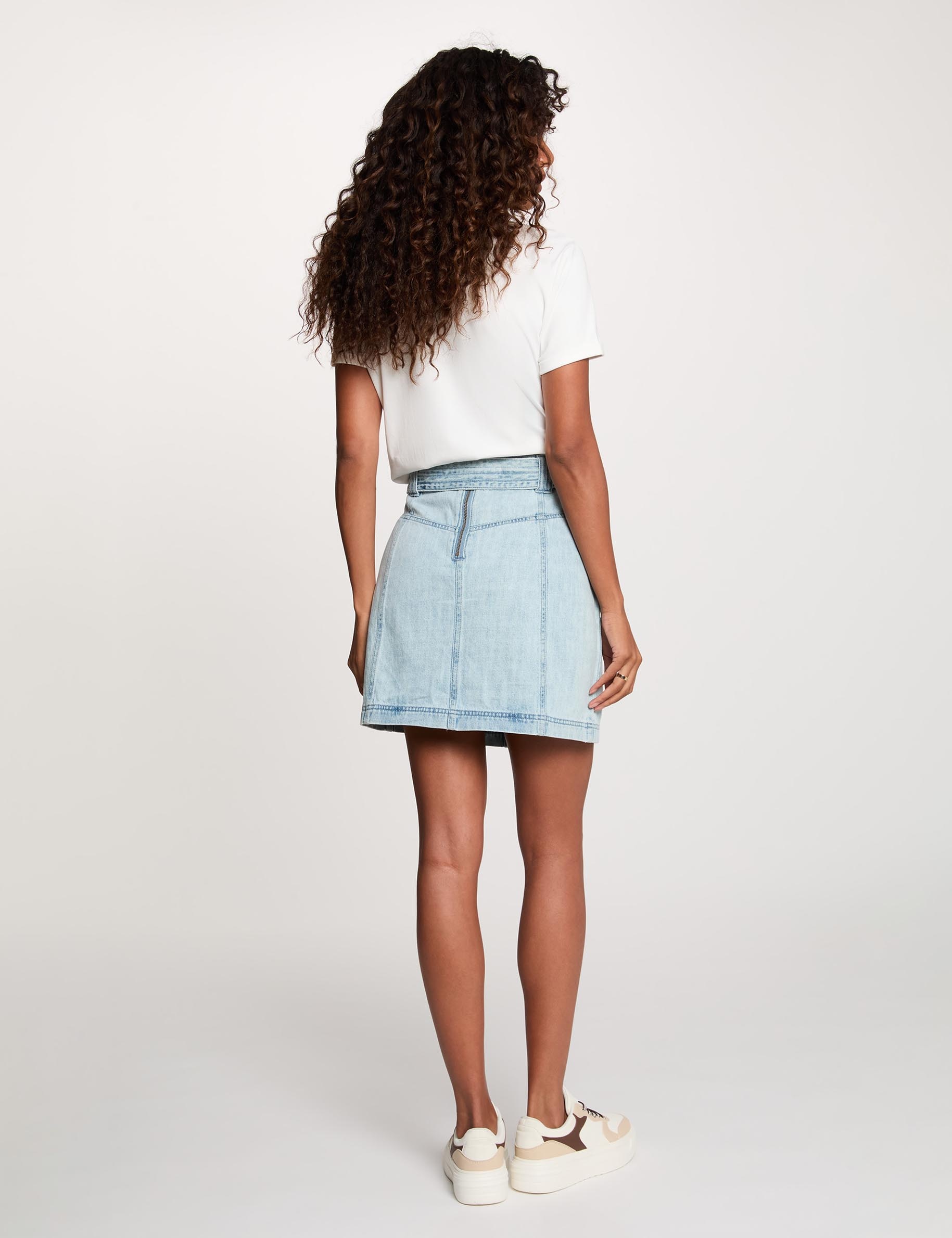 Korte jeansrok gebleekt denim vrouw