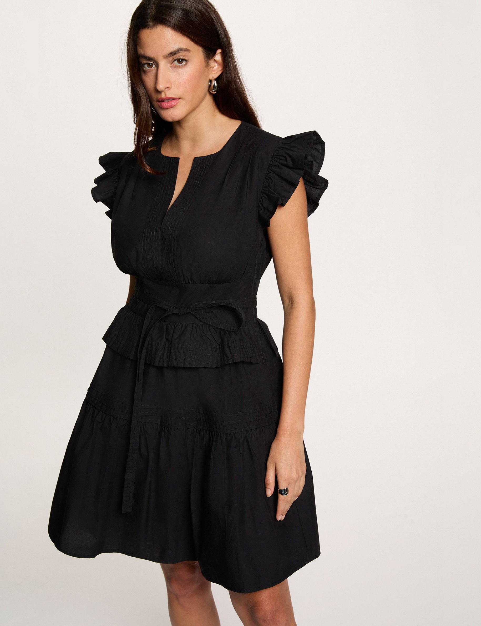 Robe courte col v noir femme