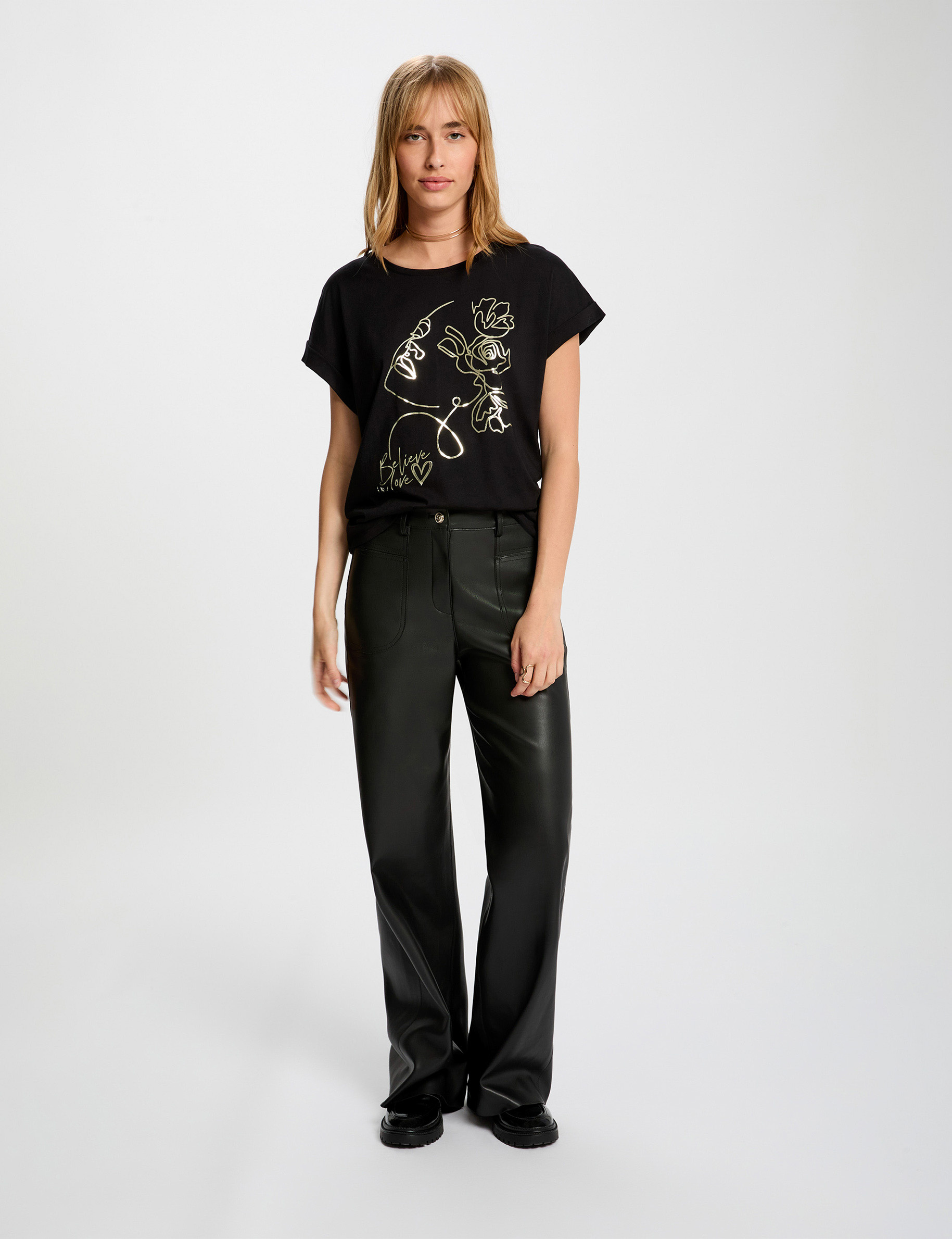 recht t shirt met ronde hals zwart vrouw Recht T-shirt met ronde hals zwart vrouw