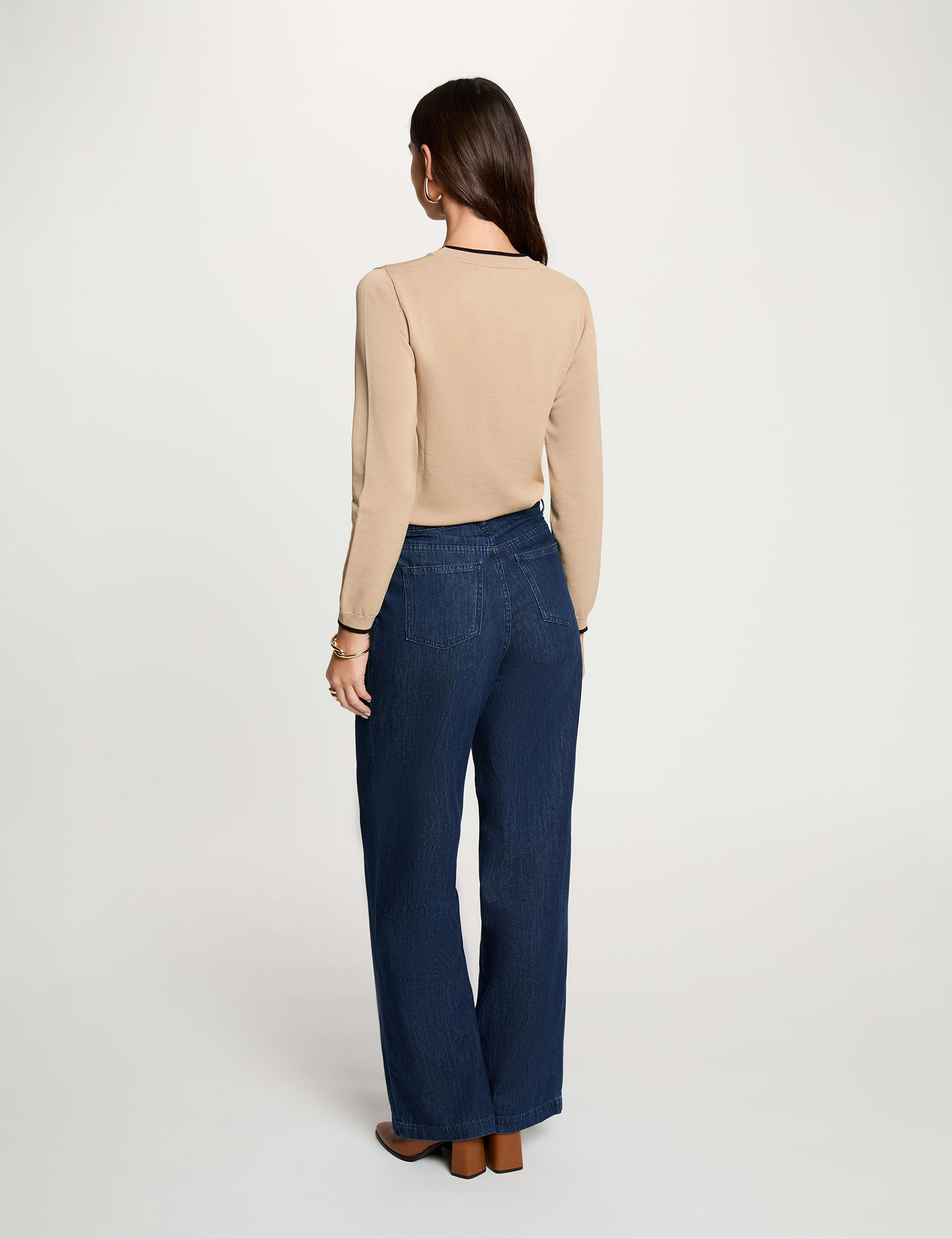 Trui met ronde hals en lange mouwen beige vrouw
