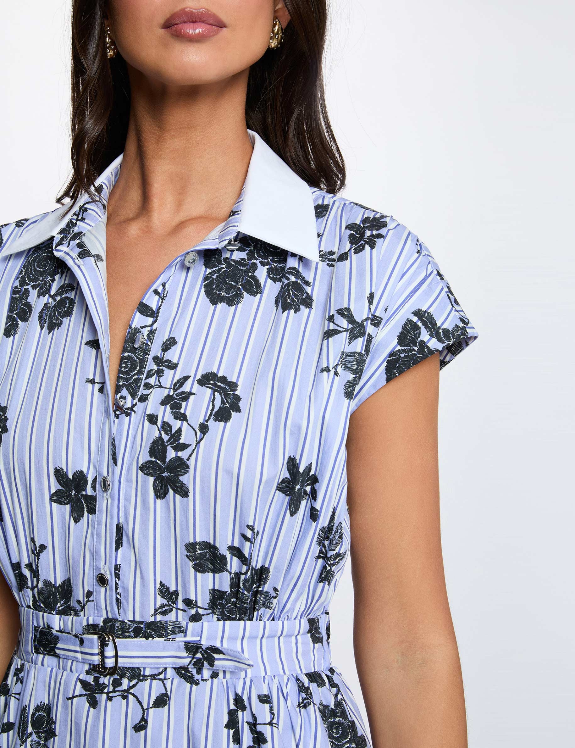 Robe sans manches ceintur&eacute;e multicolore femme