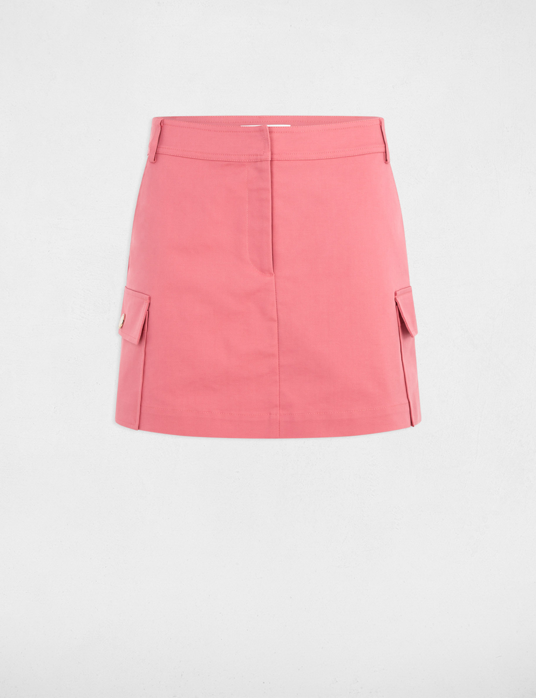 korte rok short oud roze vrouw Korte rok-short oud roze vrouw