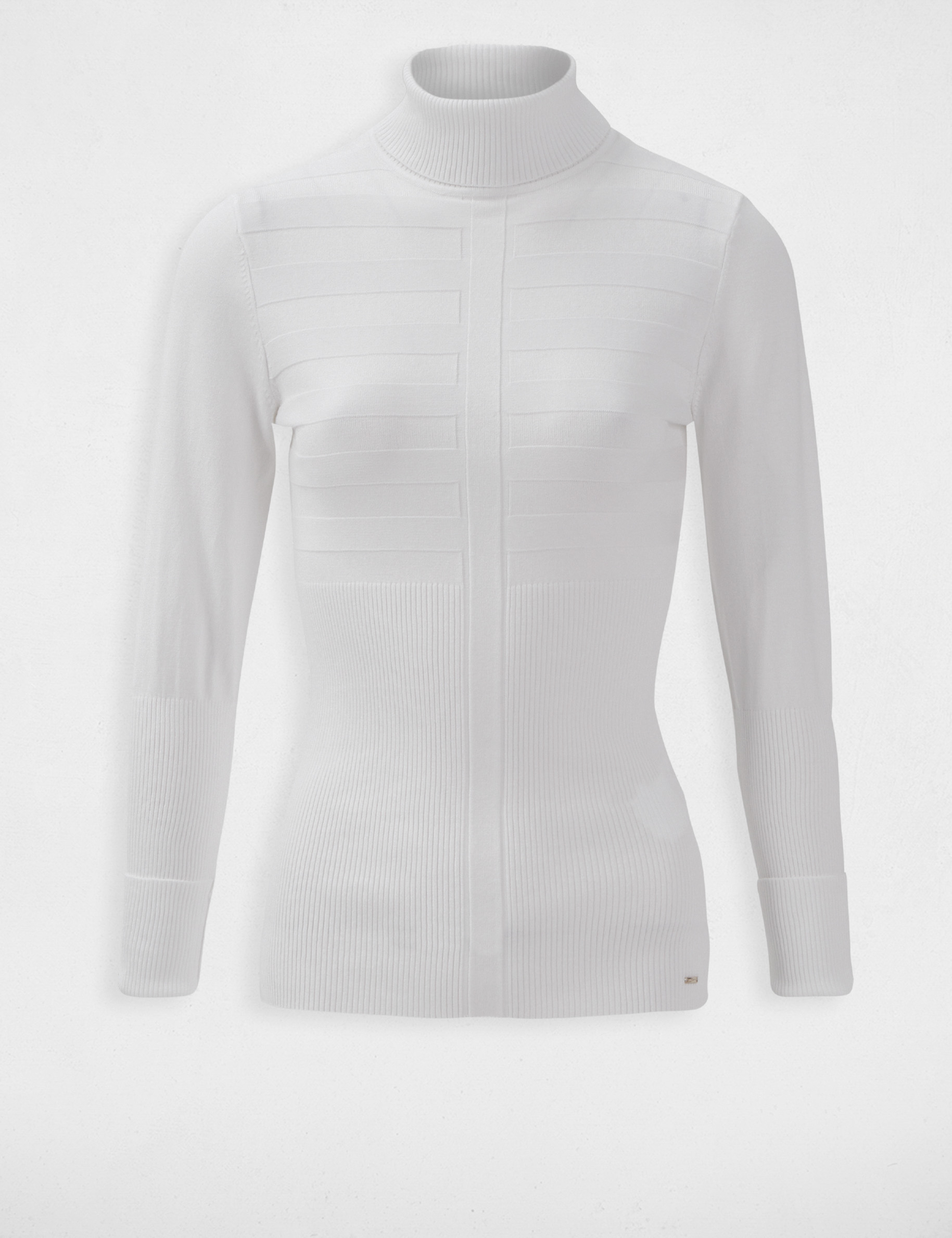 Pull col roul&eacute; ajust&eacute; ivoire femme