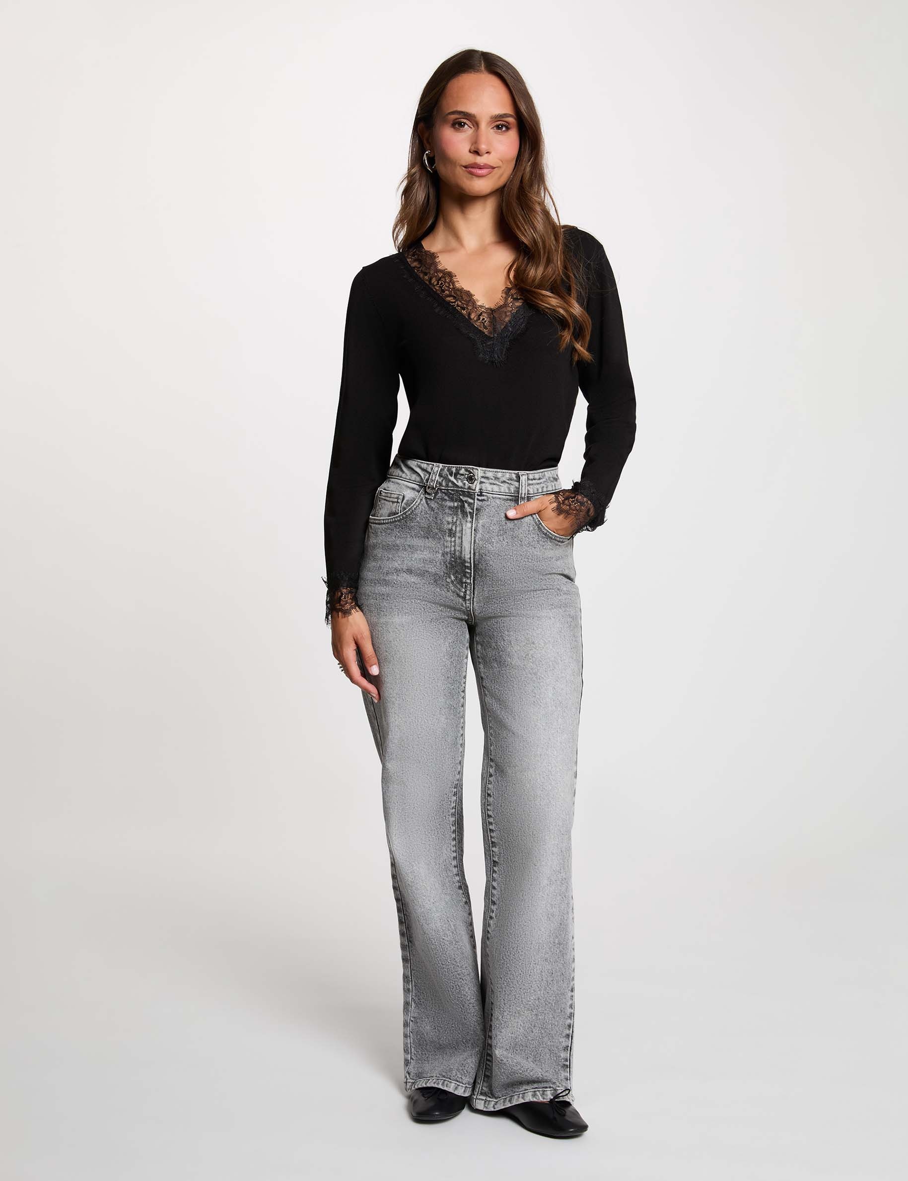 Pull col v dentelle noir femme