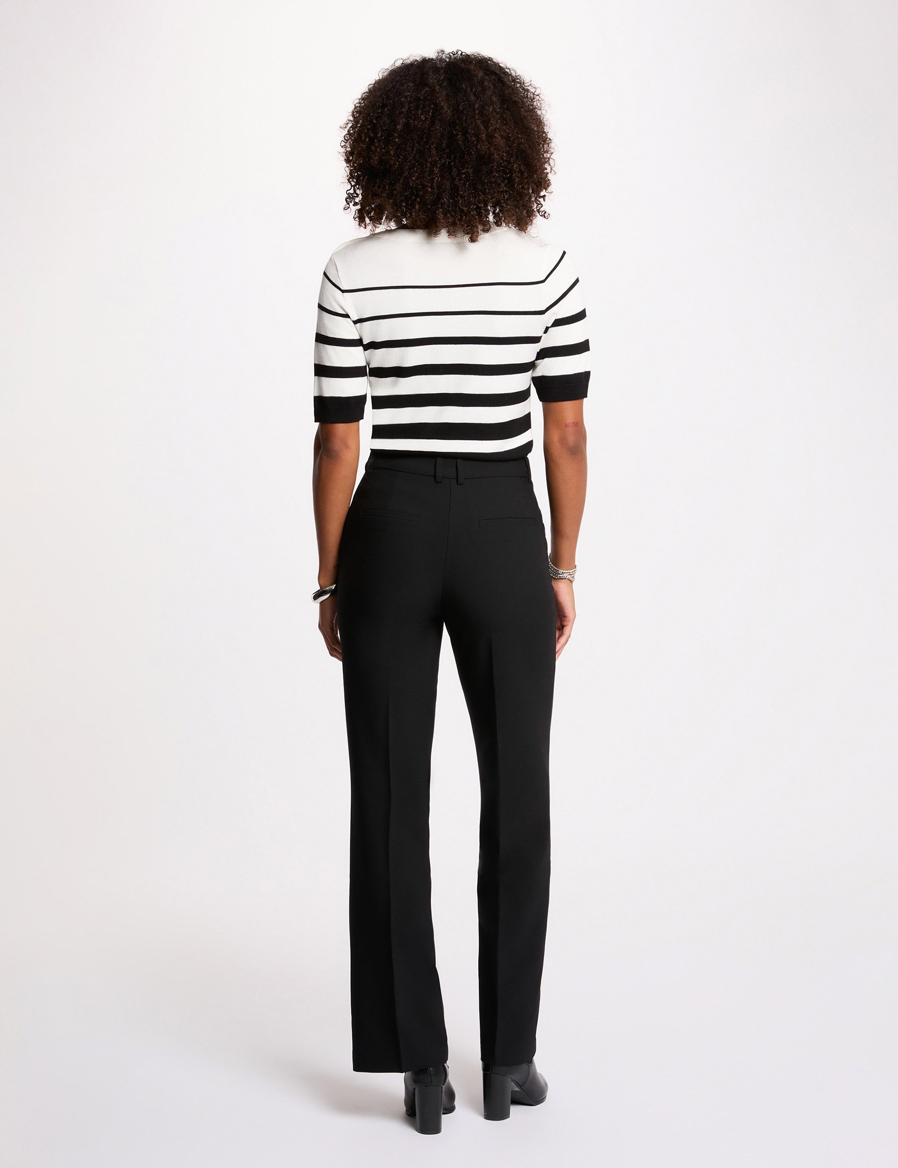 Pull ray&eacute; manches courtes blanc femme