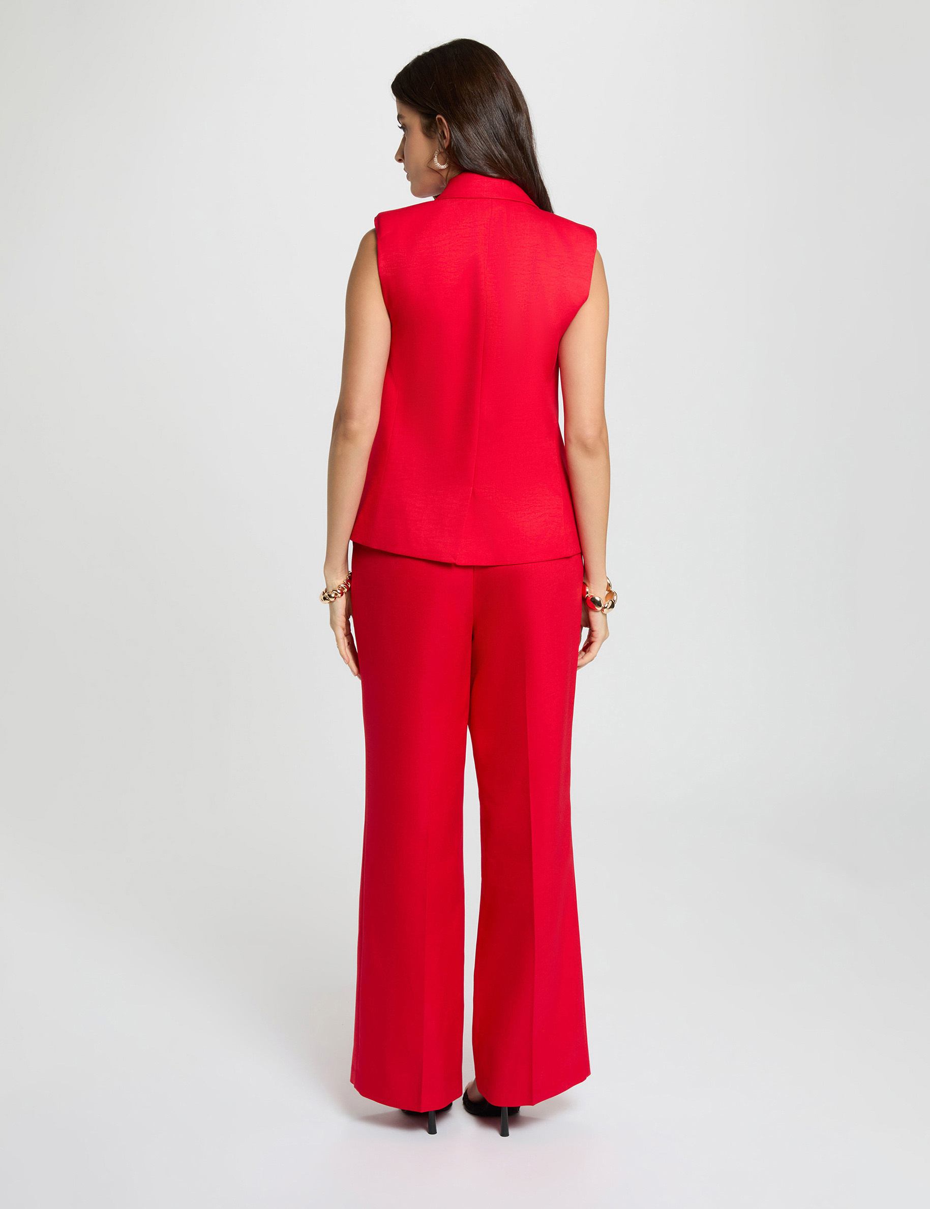 Getailleerd mouwloos vest rood vrouw