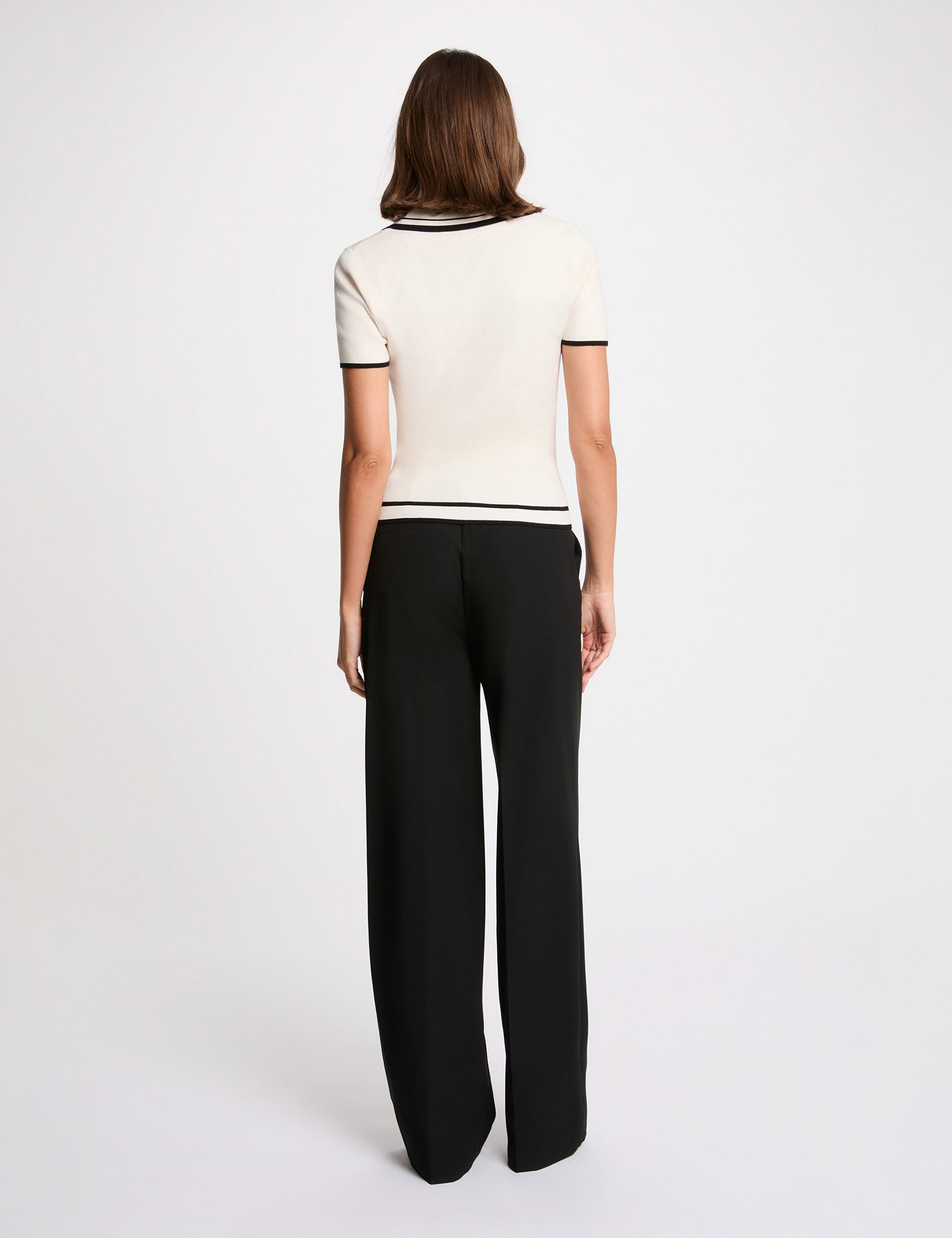 Gestreepte aansluitende trui ivoor vrouw