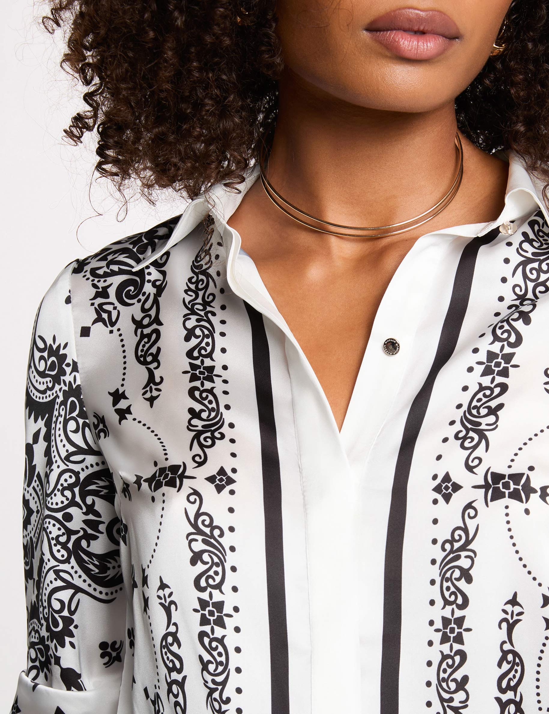 Luchtig bedrukt overhemd helder wit vrouw