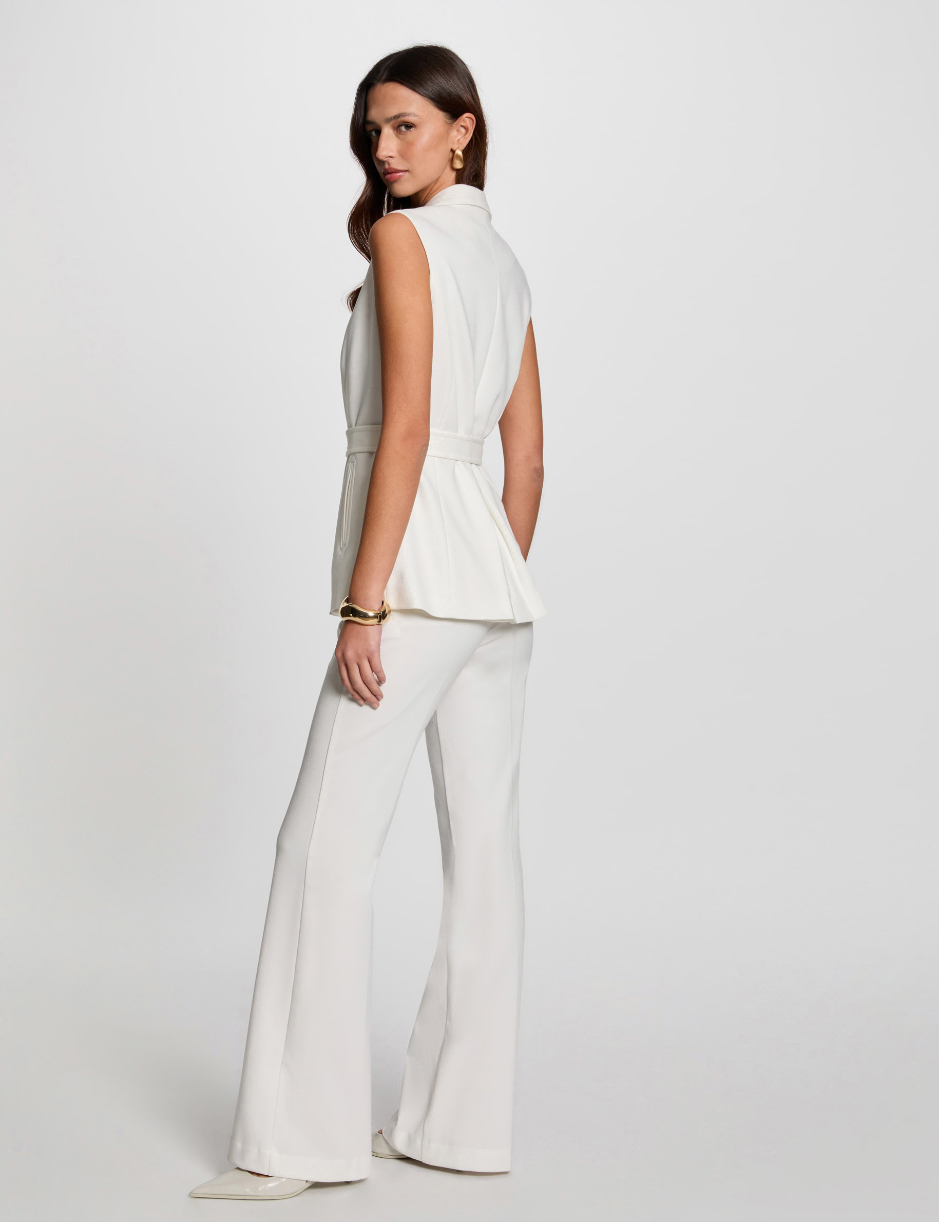 veste droite sans manches ceinturee blanc femme Veste droite sans manches ceinturée blanc femme