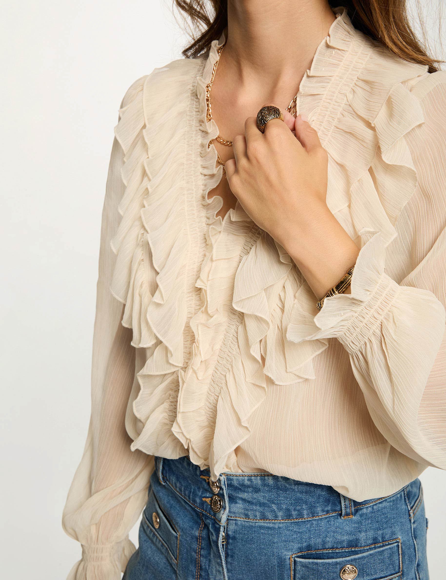 vloeiende blouse met v hals creme vrouw Vloeiende blouse met V-hals creme vrouw