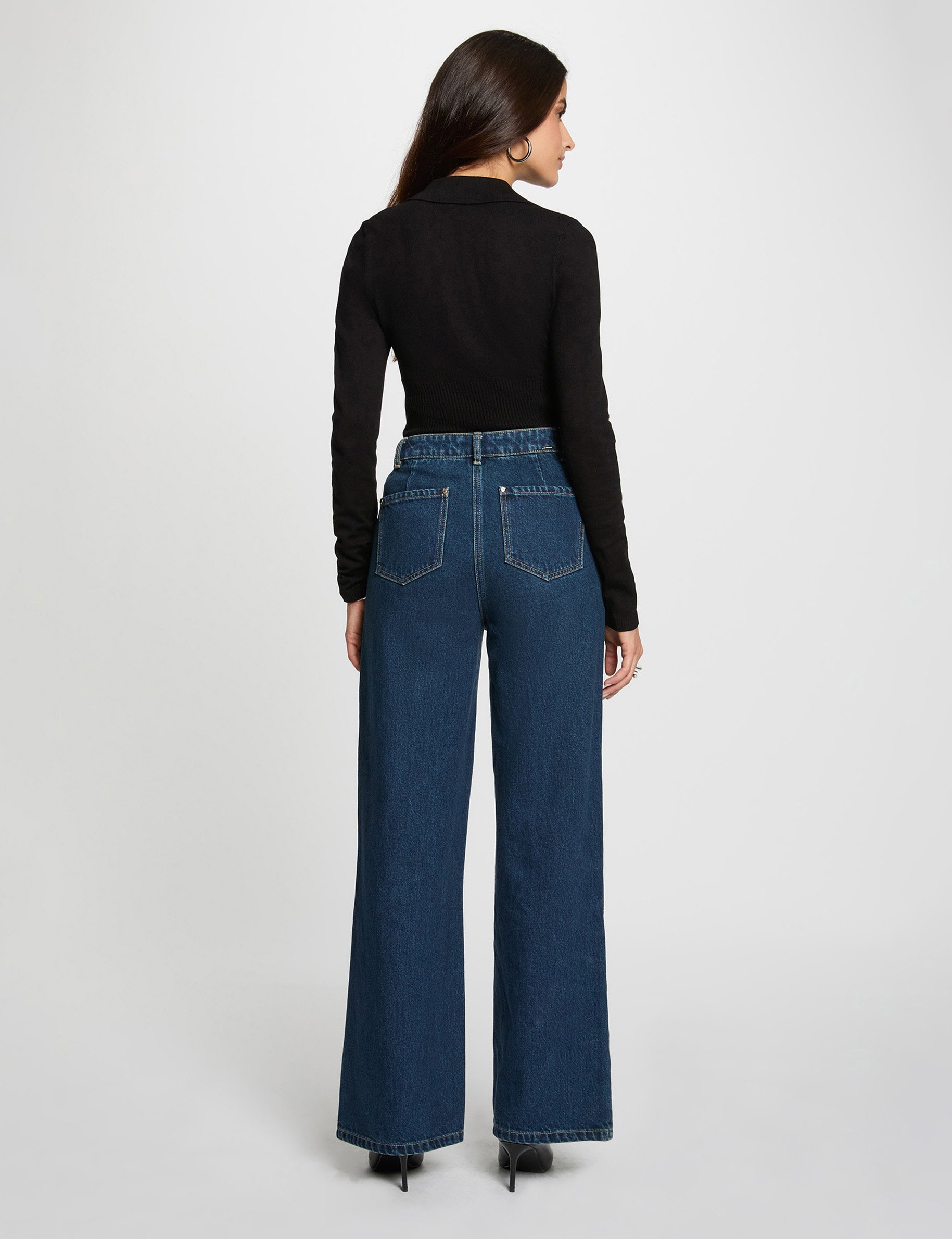 Pull ajusté col polo noir femme