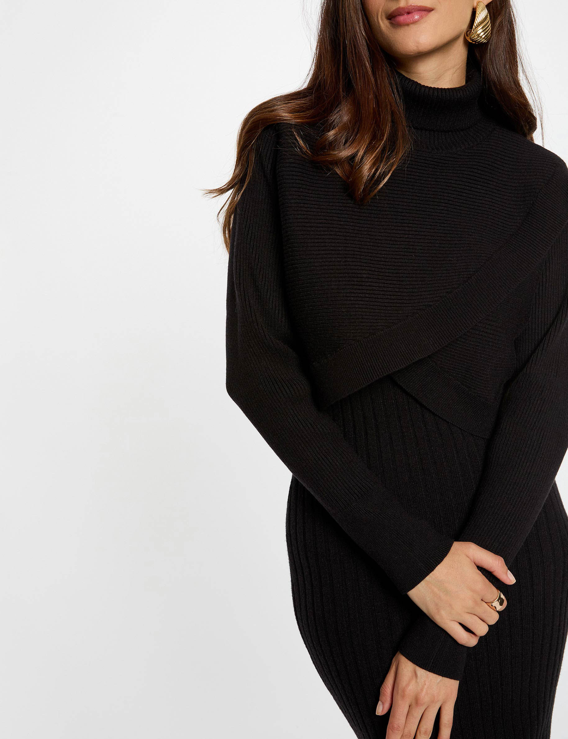 Robe tricot col roul&eacute; noir femme