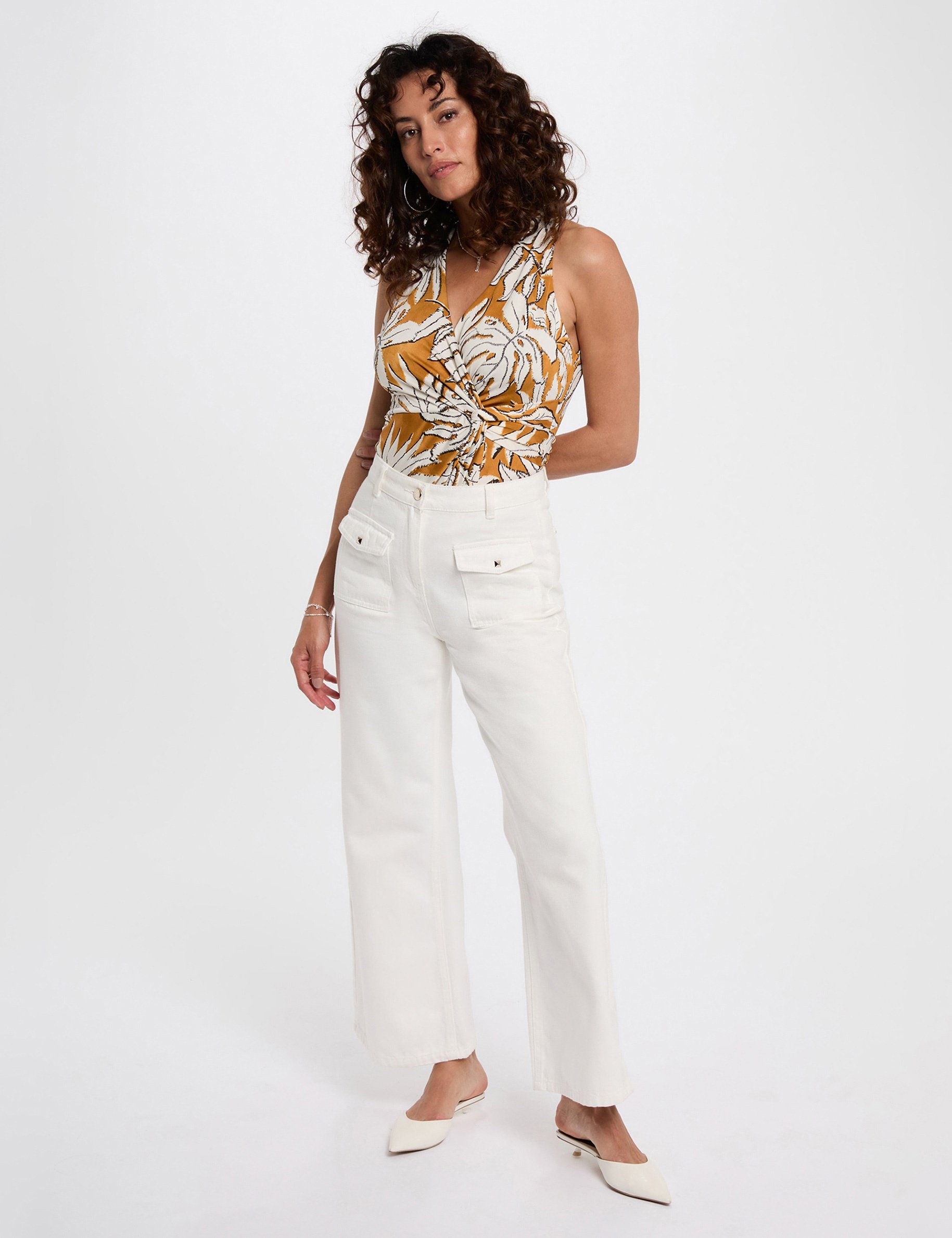 top satine col v jaune moutarde femme Top satiné col v jaune moutarde femme