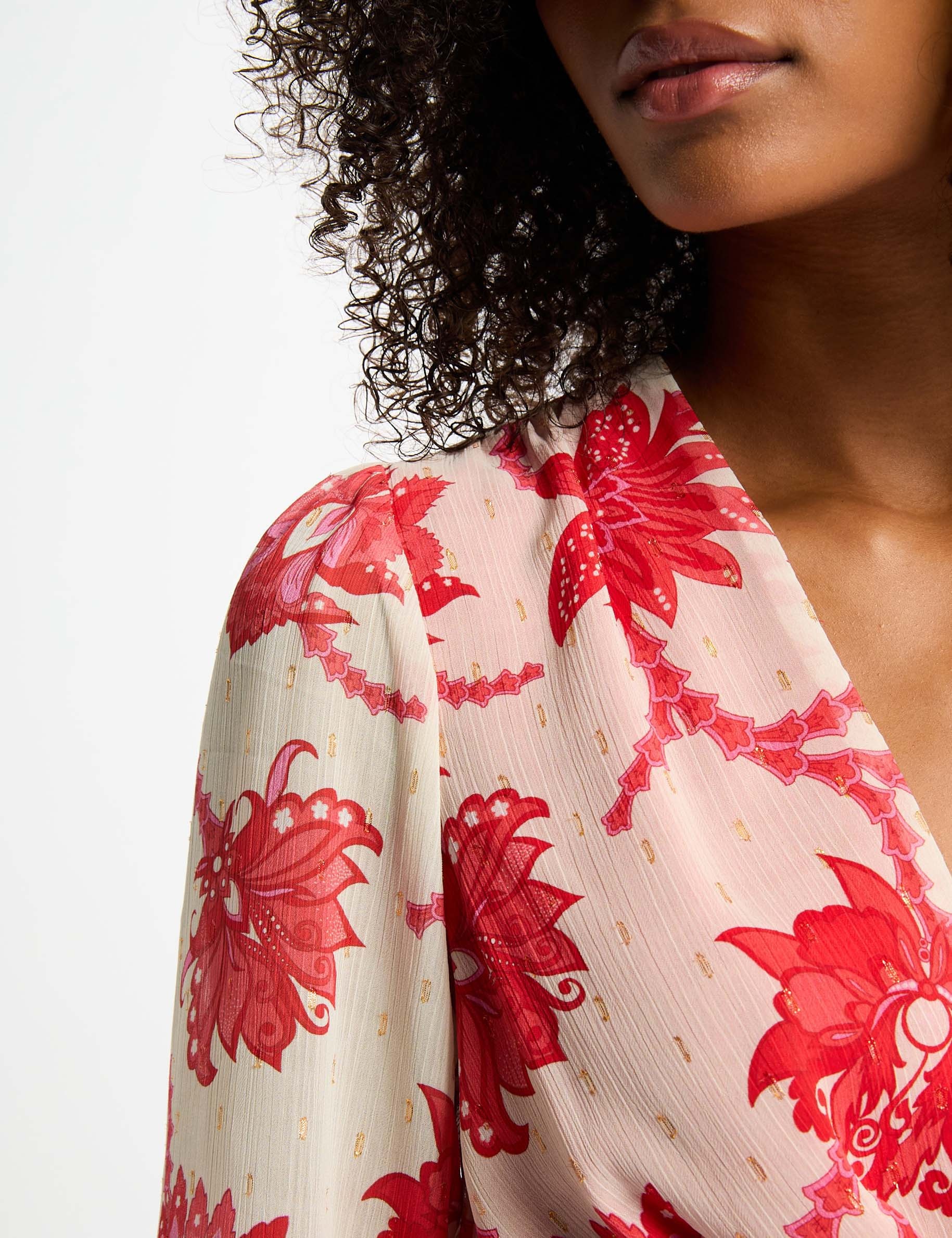 uitlopende jurk met print meerkleurig vrouw Uitlopende jurk met print meerkleurig vrouw