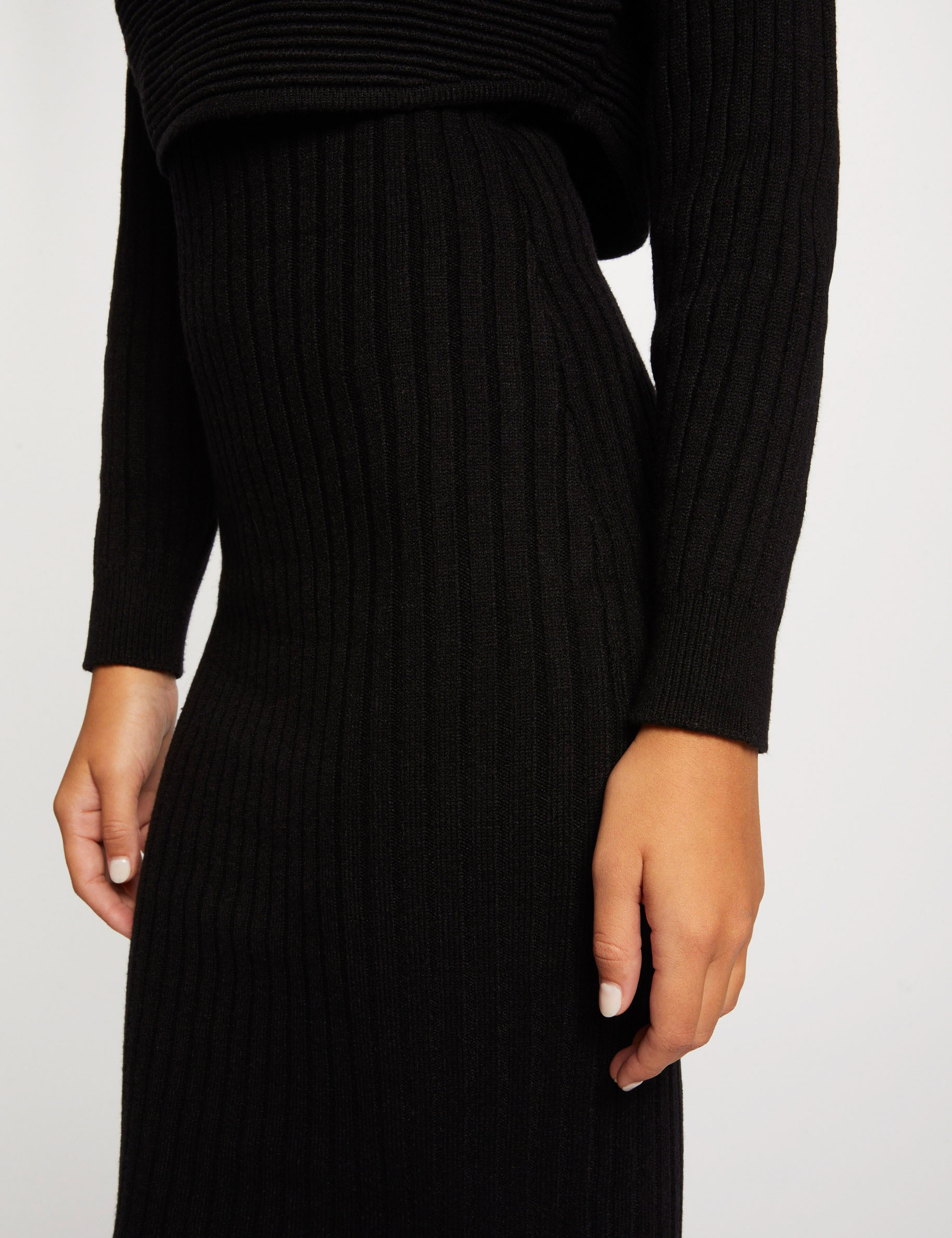 Midi-trui jurk met 2-in-1 effect zwart vrouw