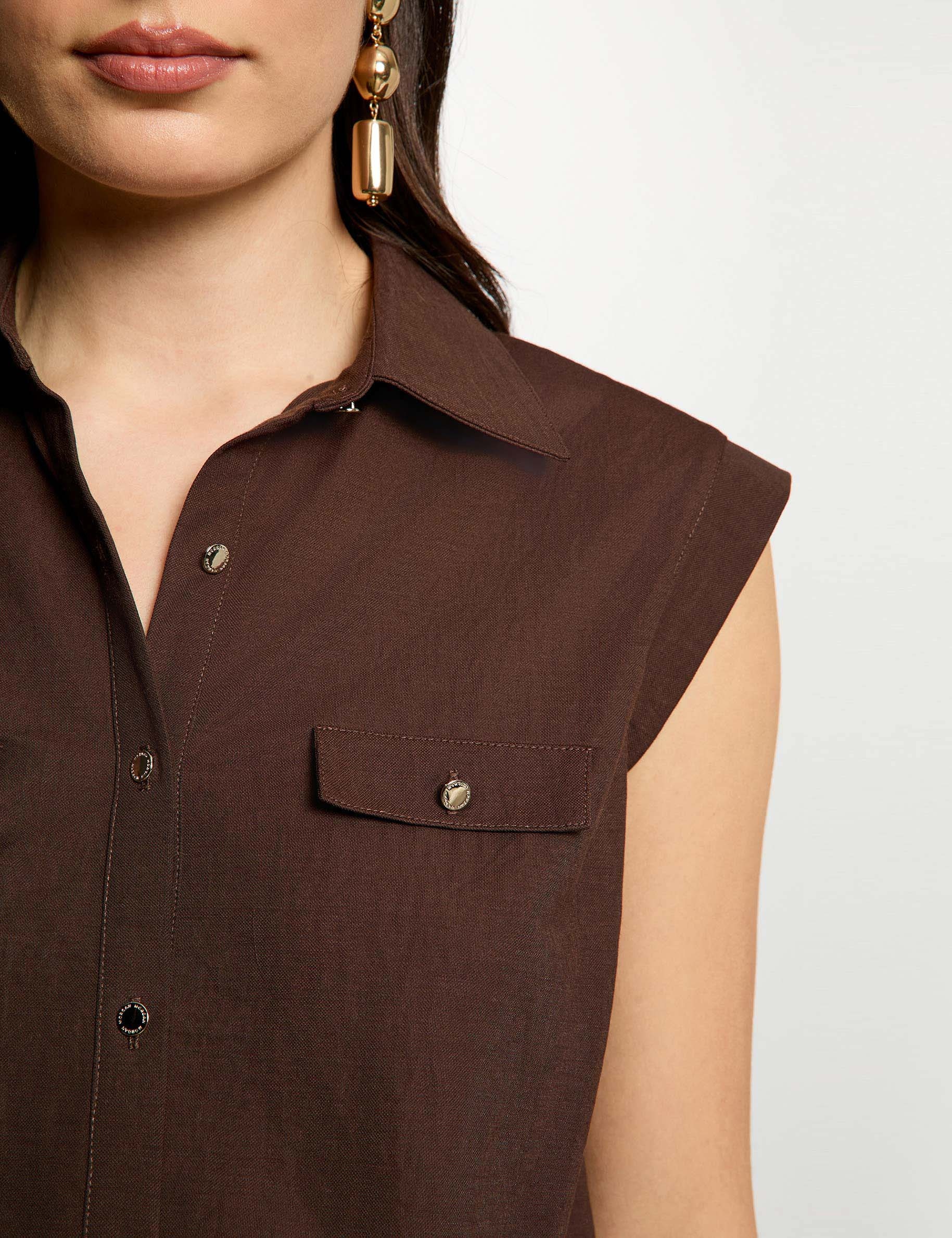 Blouse sans manches marron fonc&eacute; femme