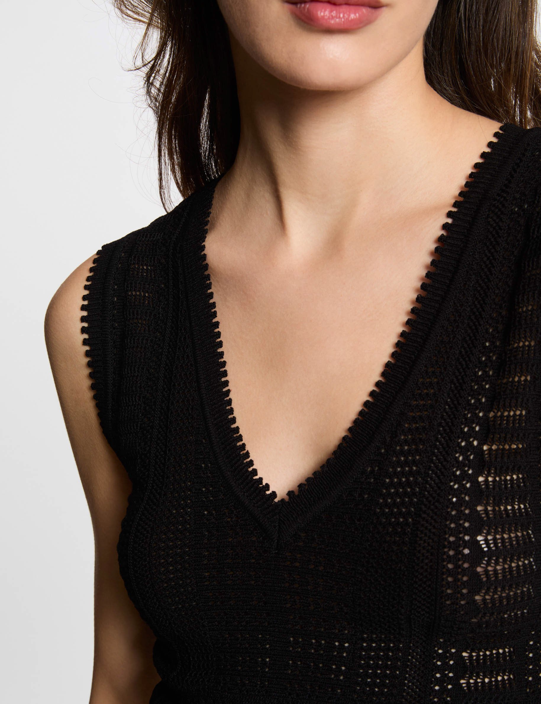 pull sans manches ajoure noir femme Pull sans manches ajouré noir femme