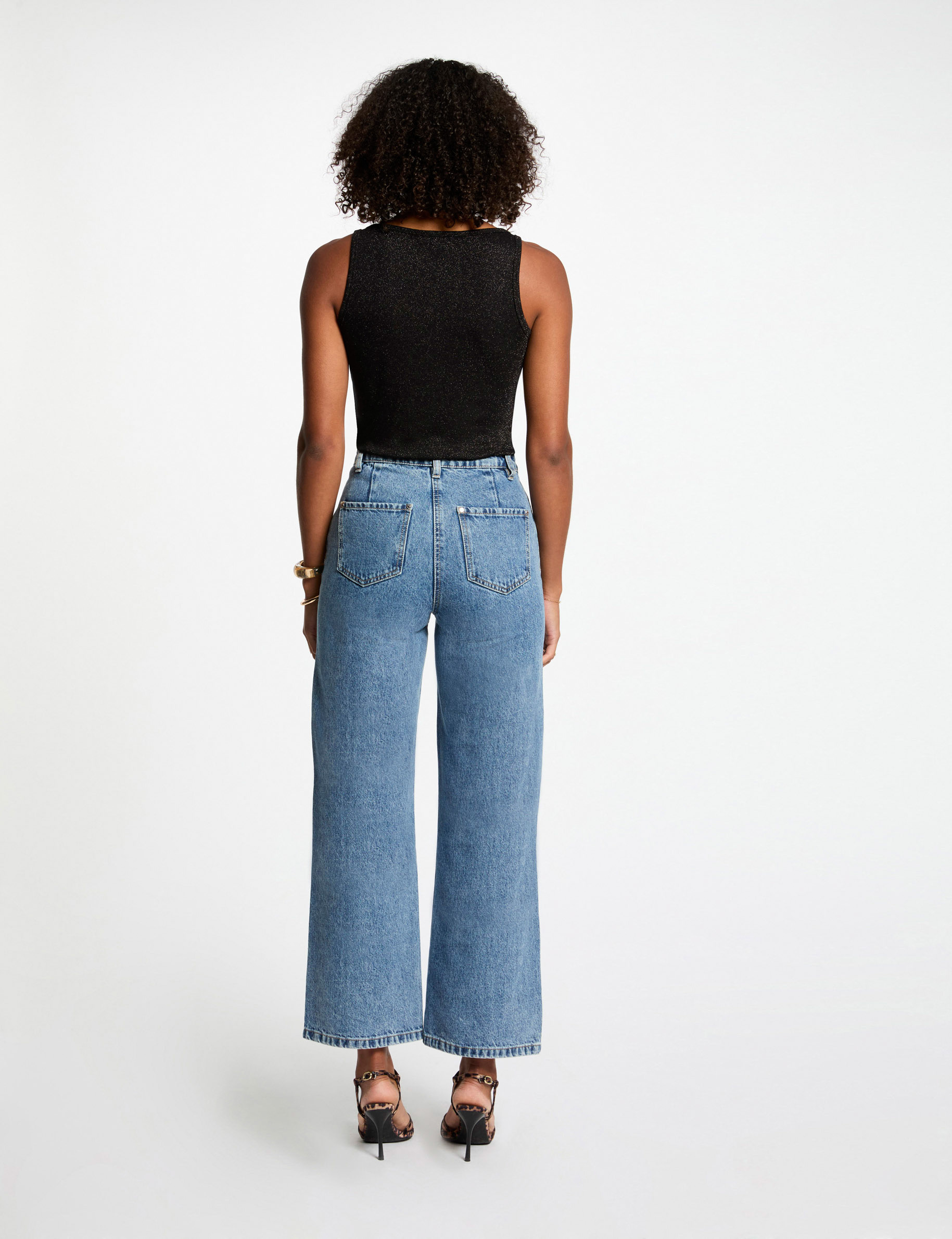 mouwloze top zwart vrouw Mouwloze top zwart vrouw